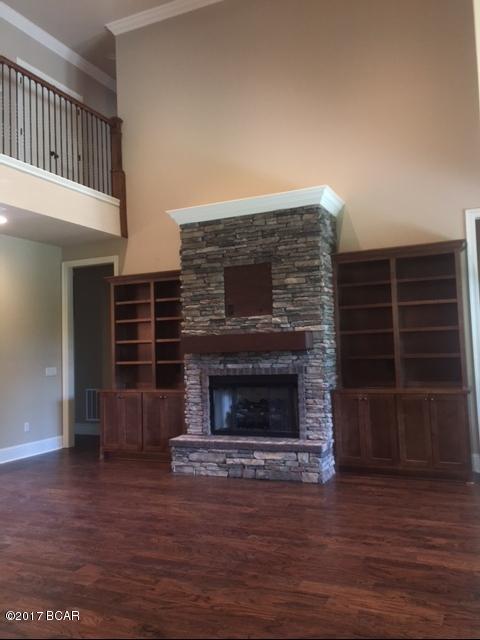 College Oaks - Residential