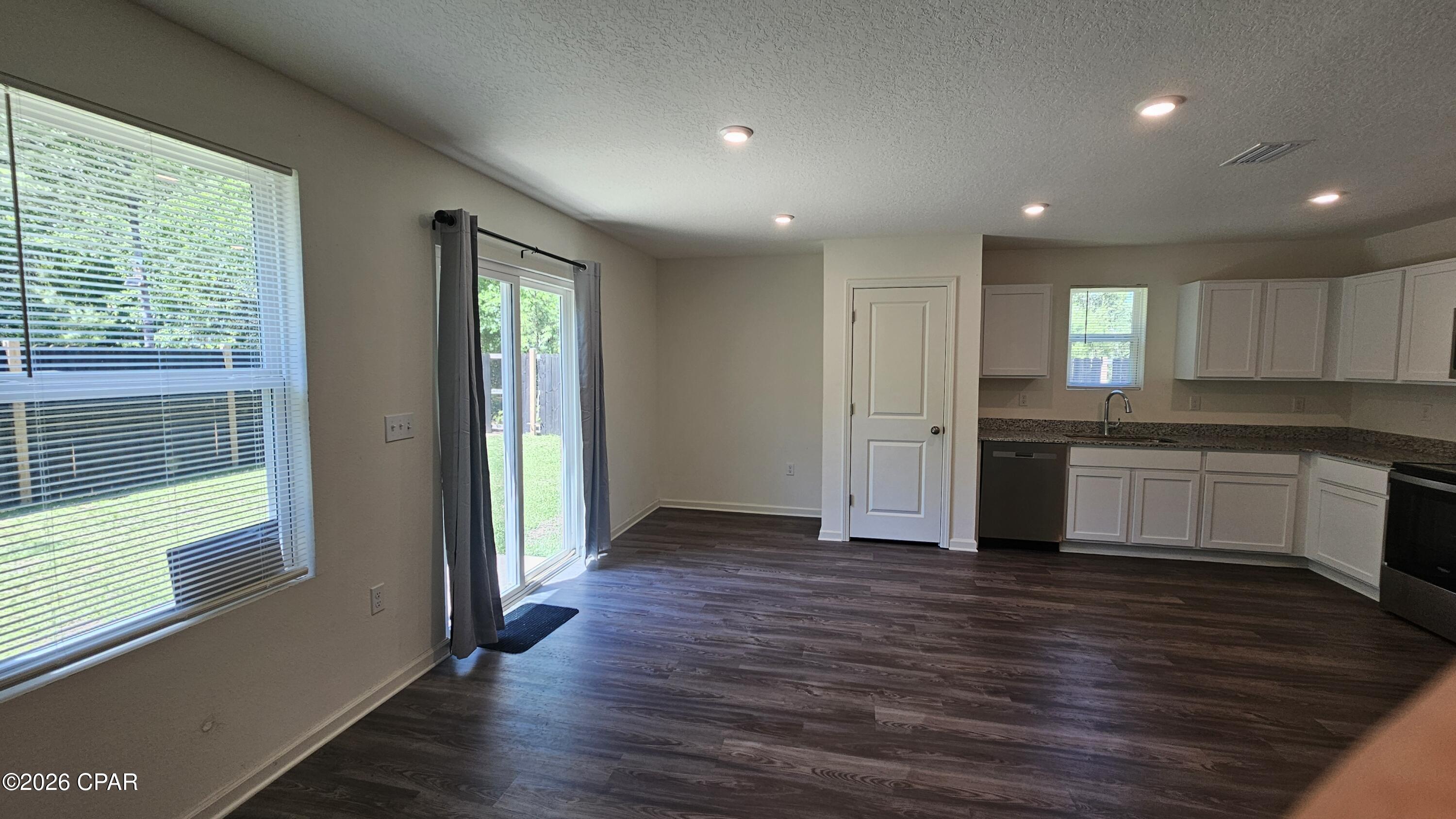 Sunny Hills Unit 1 - Residential