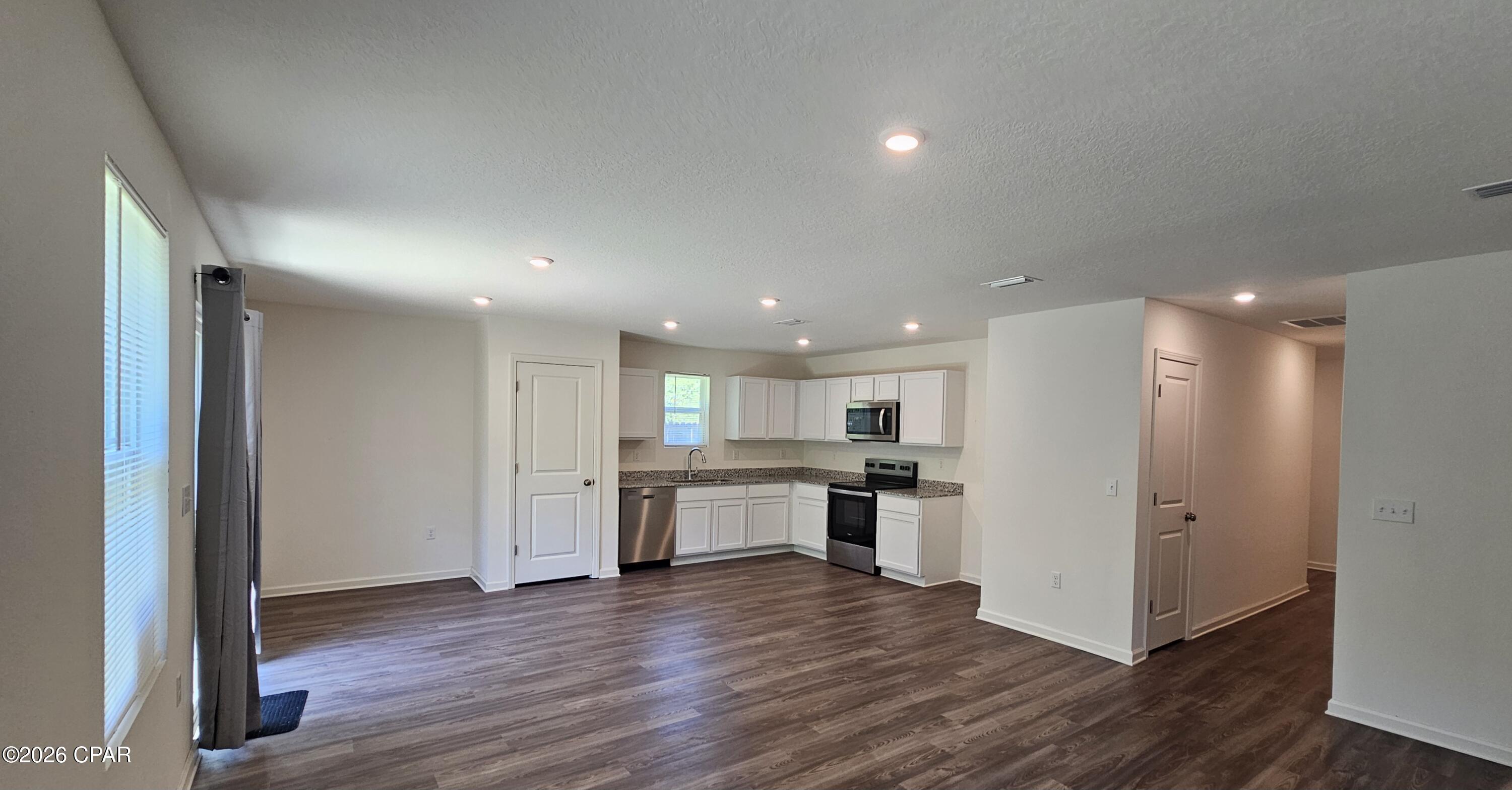 Sunny Hills Unit 1 - Residential