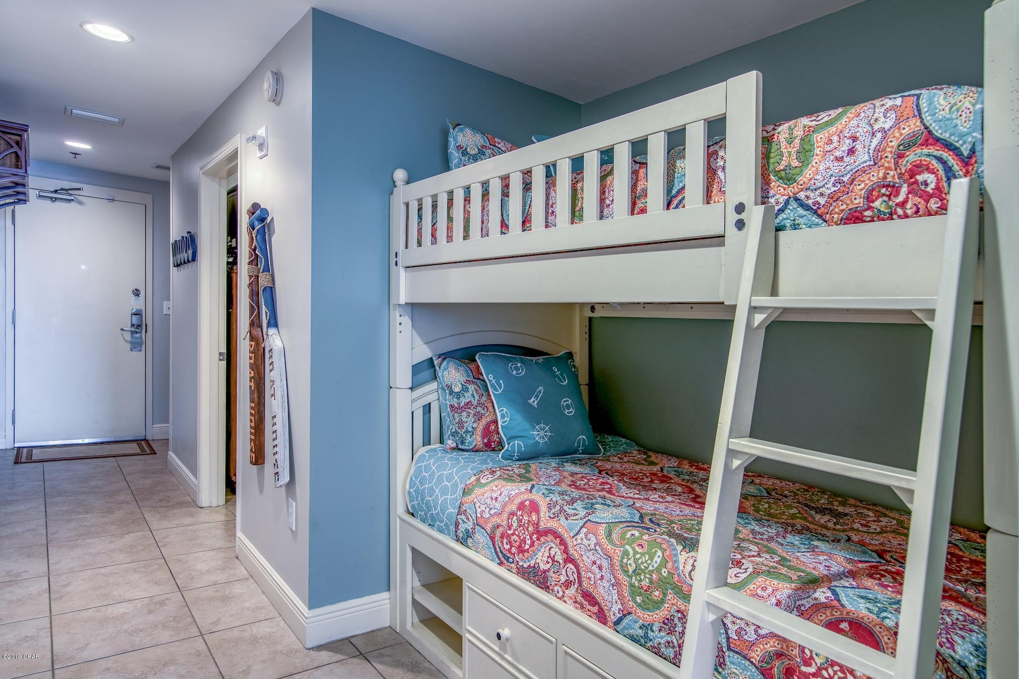 Sterling Breeze - Residential