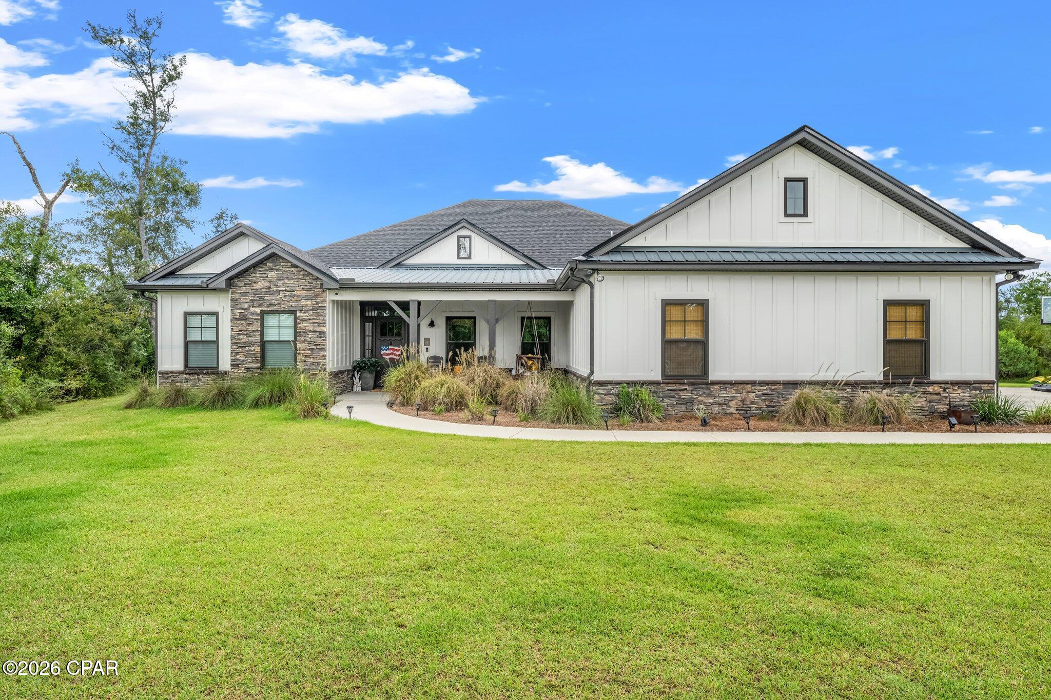 Cedar Creek At Deerpoint Lake - Residential