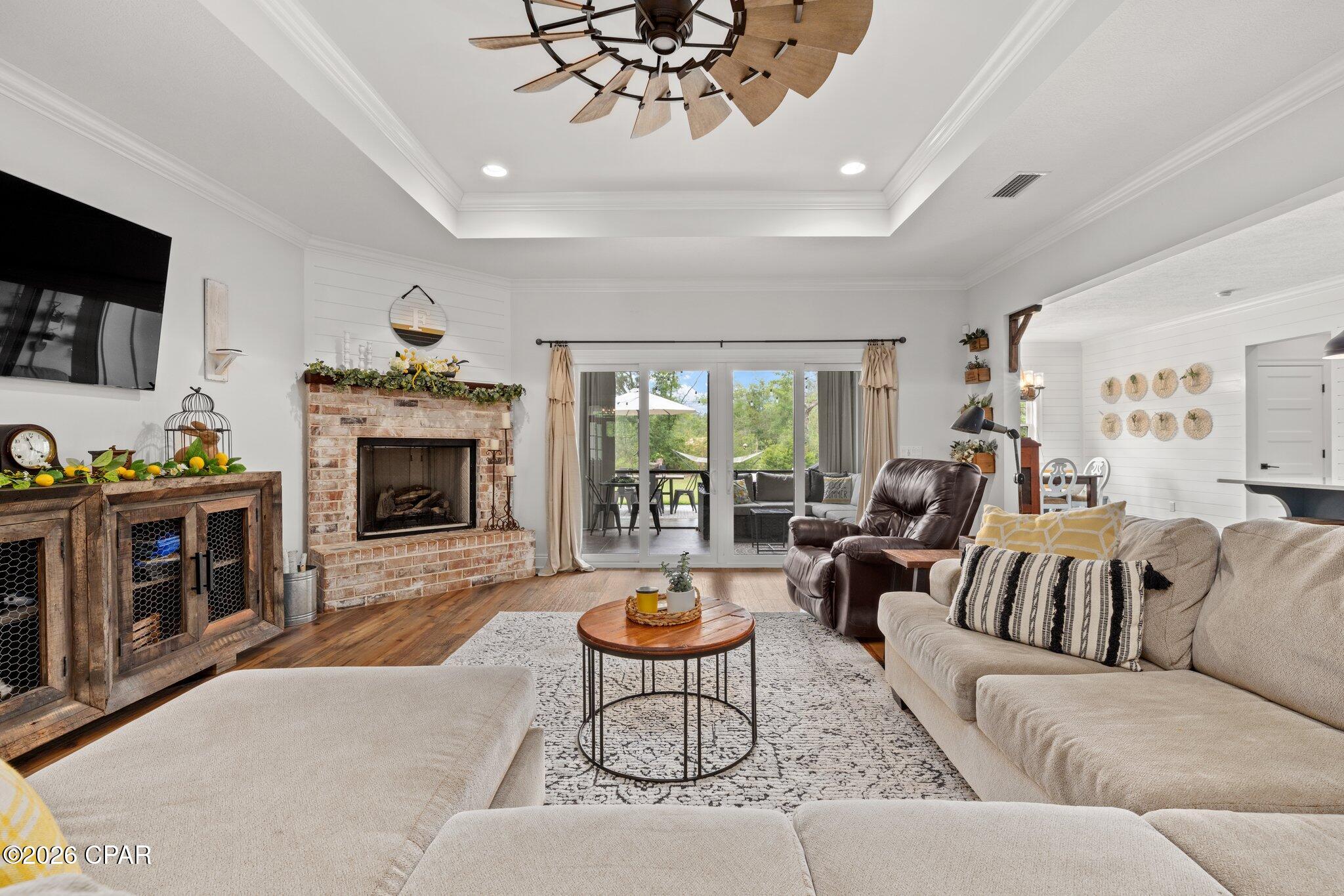 Cedar Creek At Deerpoint Lake - Residential