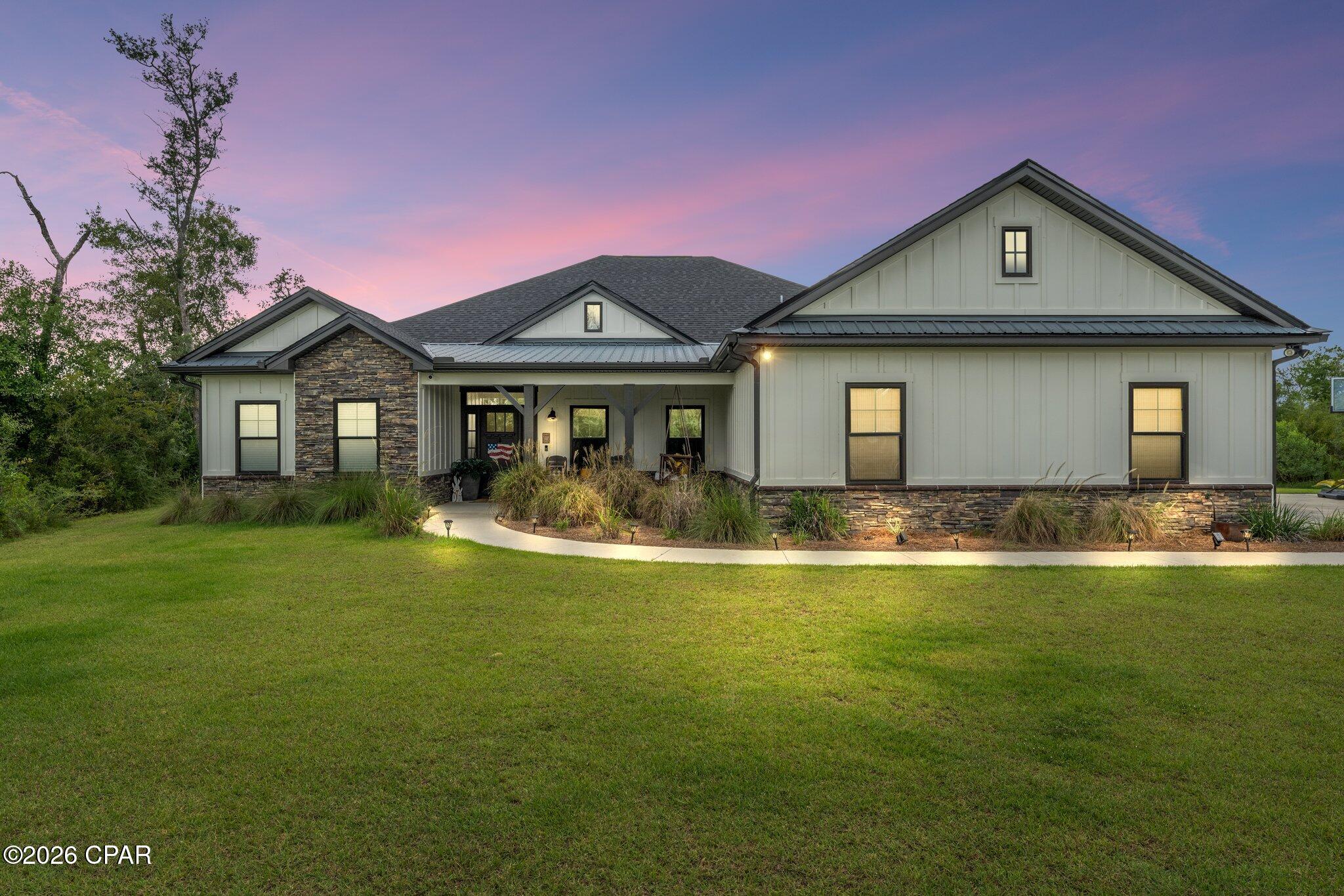 Cedar Creek At Deerpoint Lake - Residential