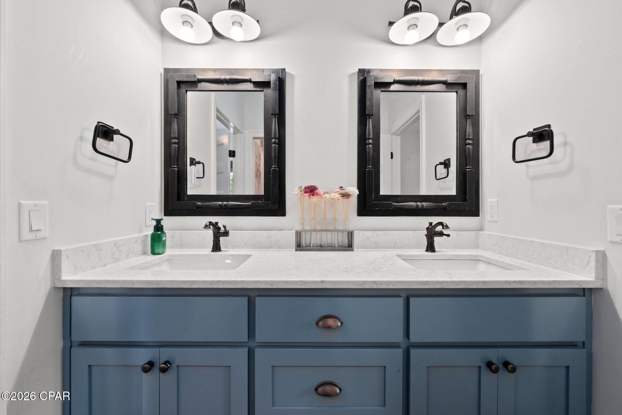 Cedar Creek At Deerpoint Lake - Residential