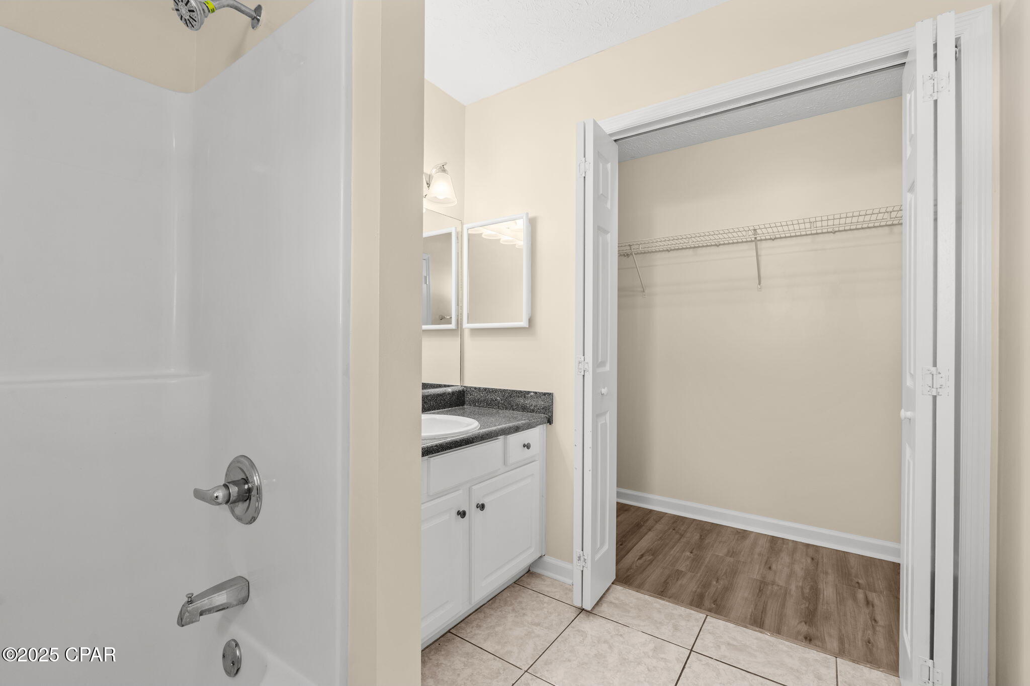 Palm Cove - Residential