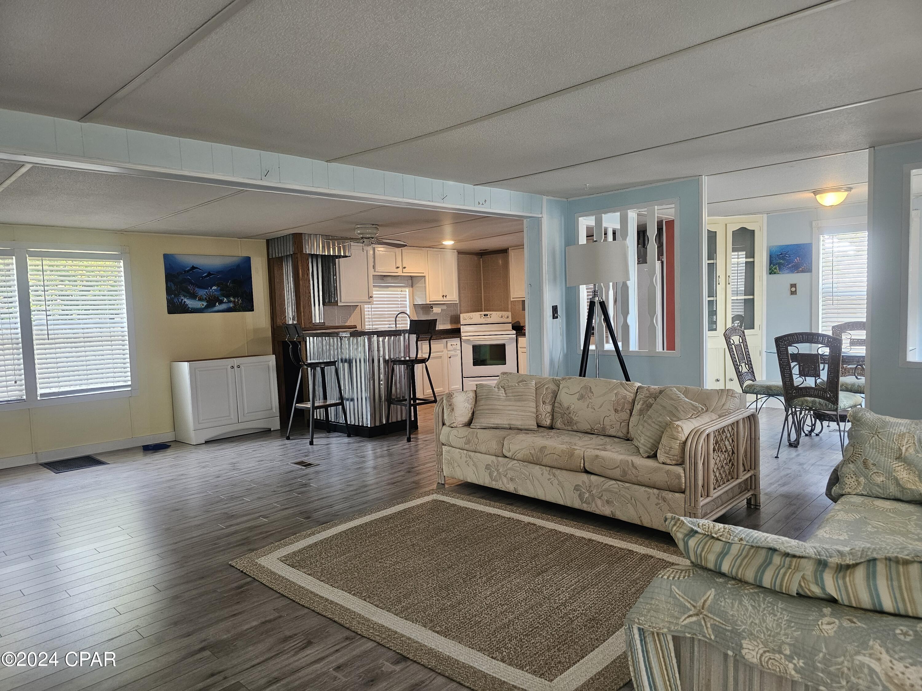 [No Recorded Subdiv] - Residential Lease