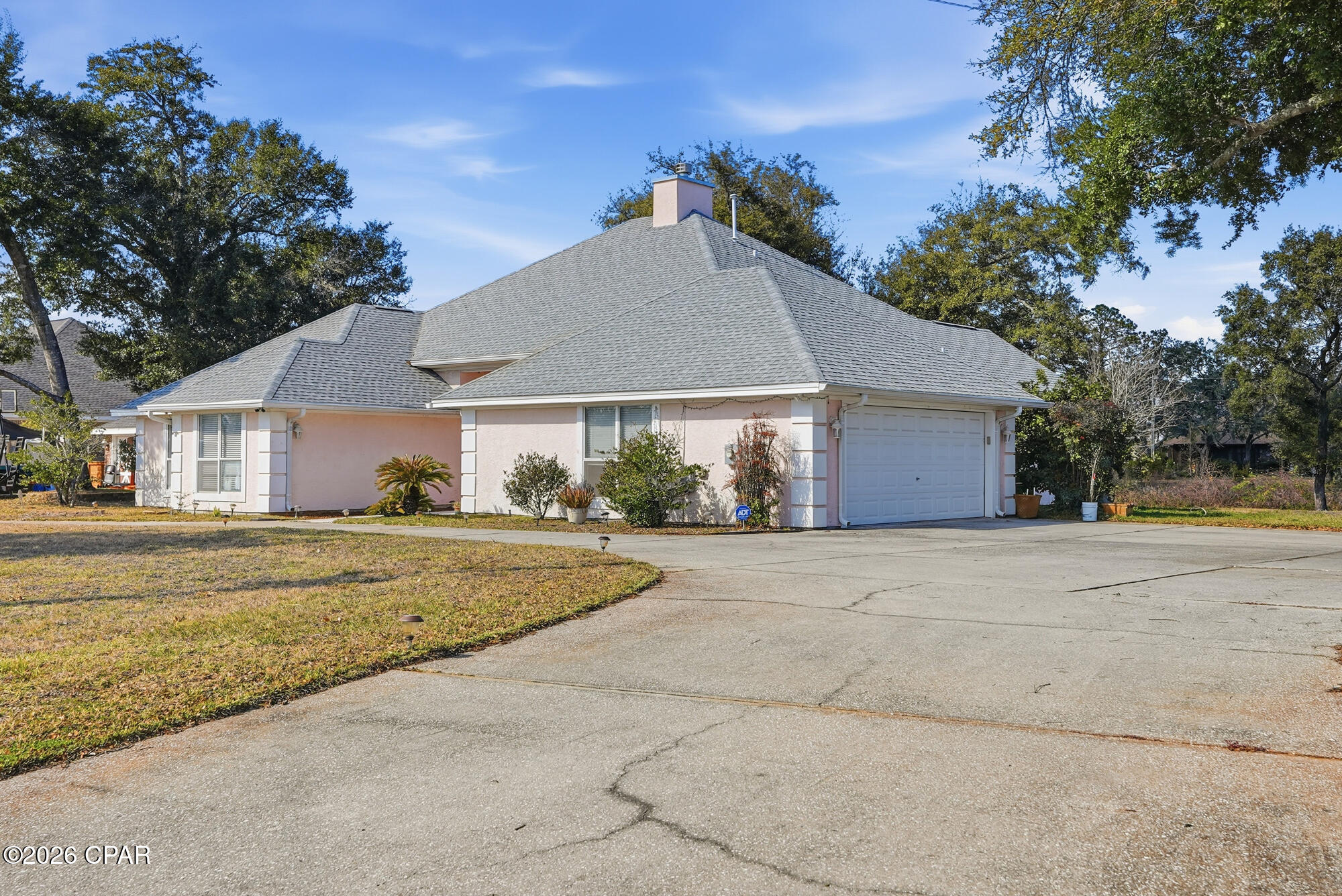 Pretty Bayou Hts 1st - Residential