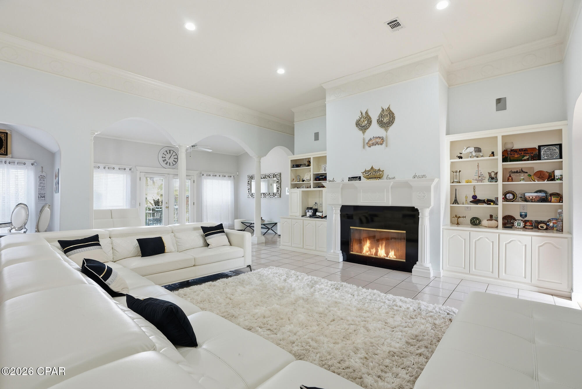 Pretty Bayou Hts 1st - Residential