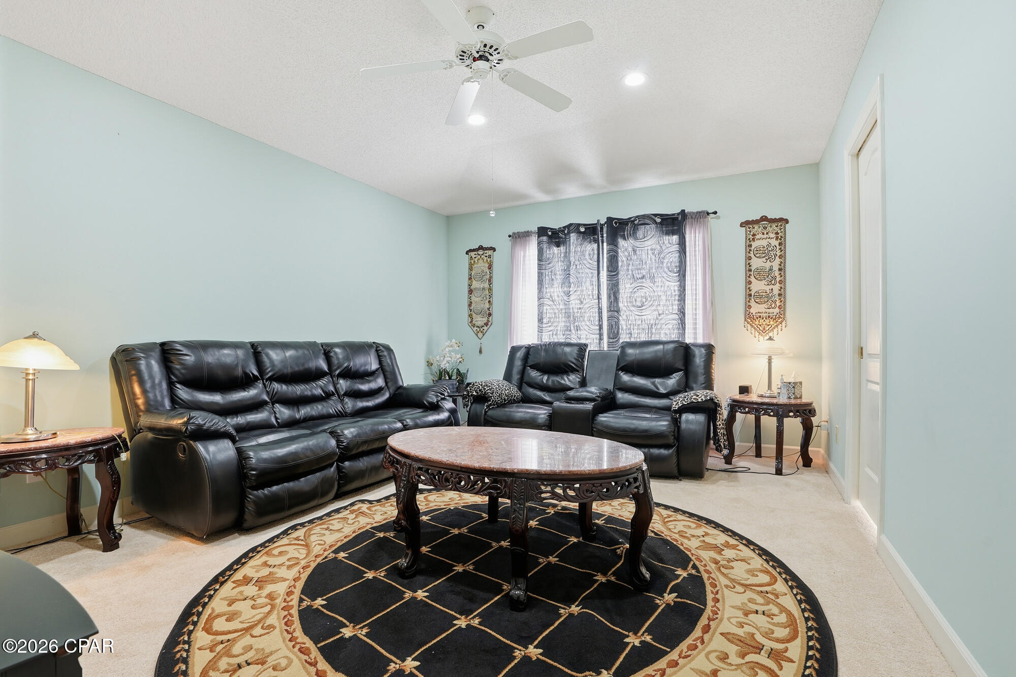 Pretty Bayou Hts 1st - Residential