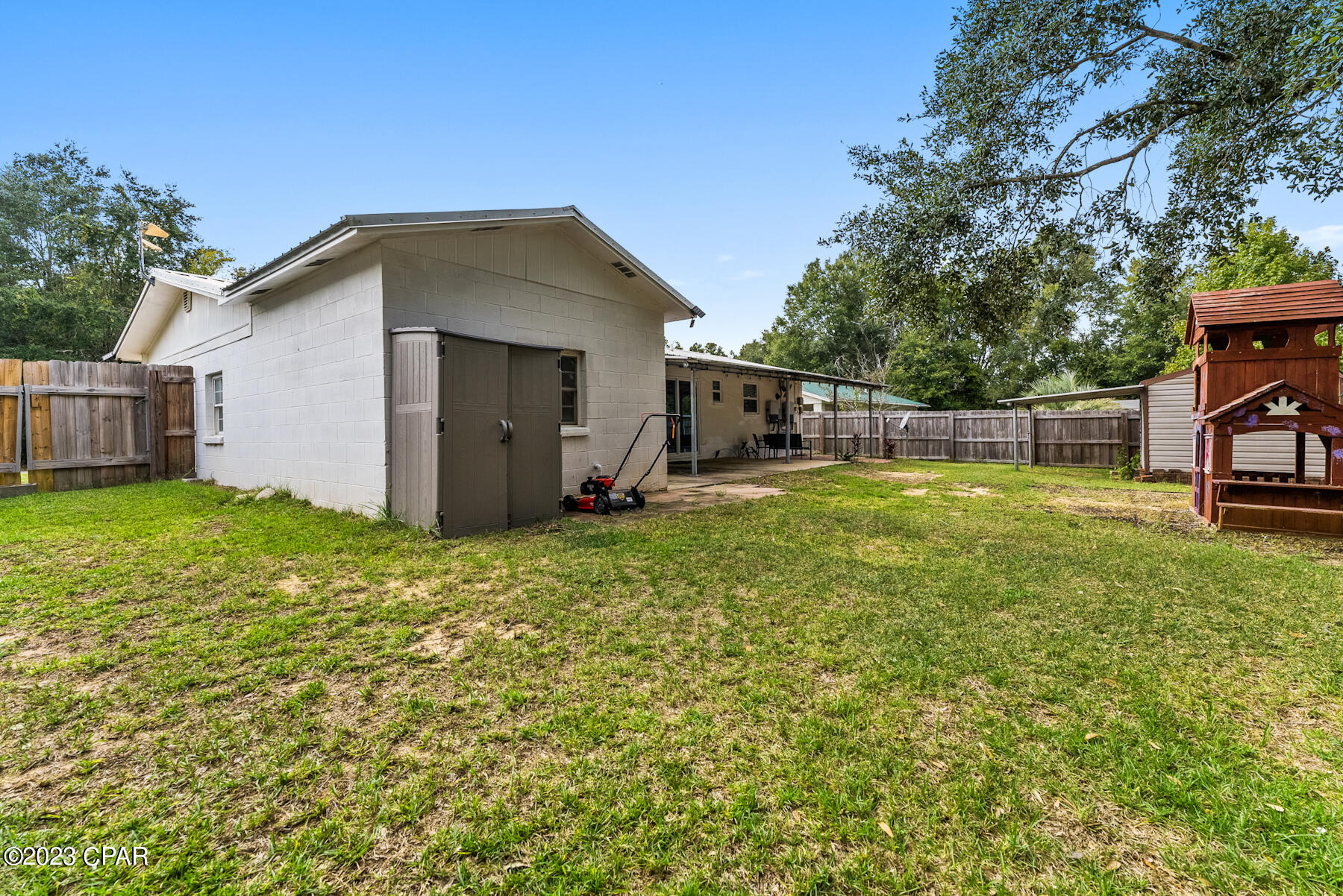 Sunny Hills Unit 4 - Residential