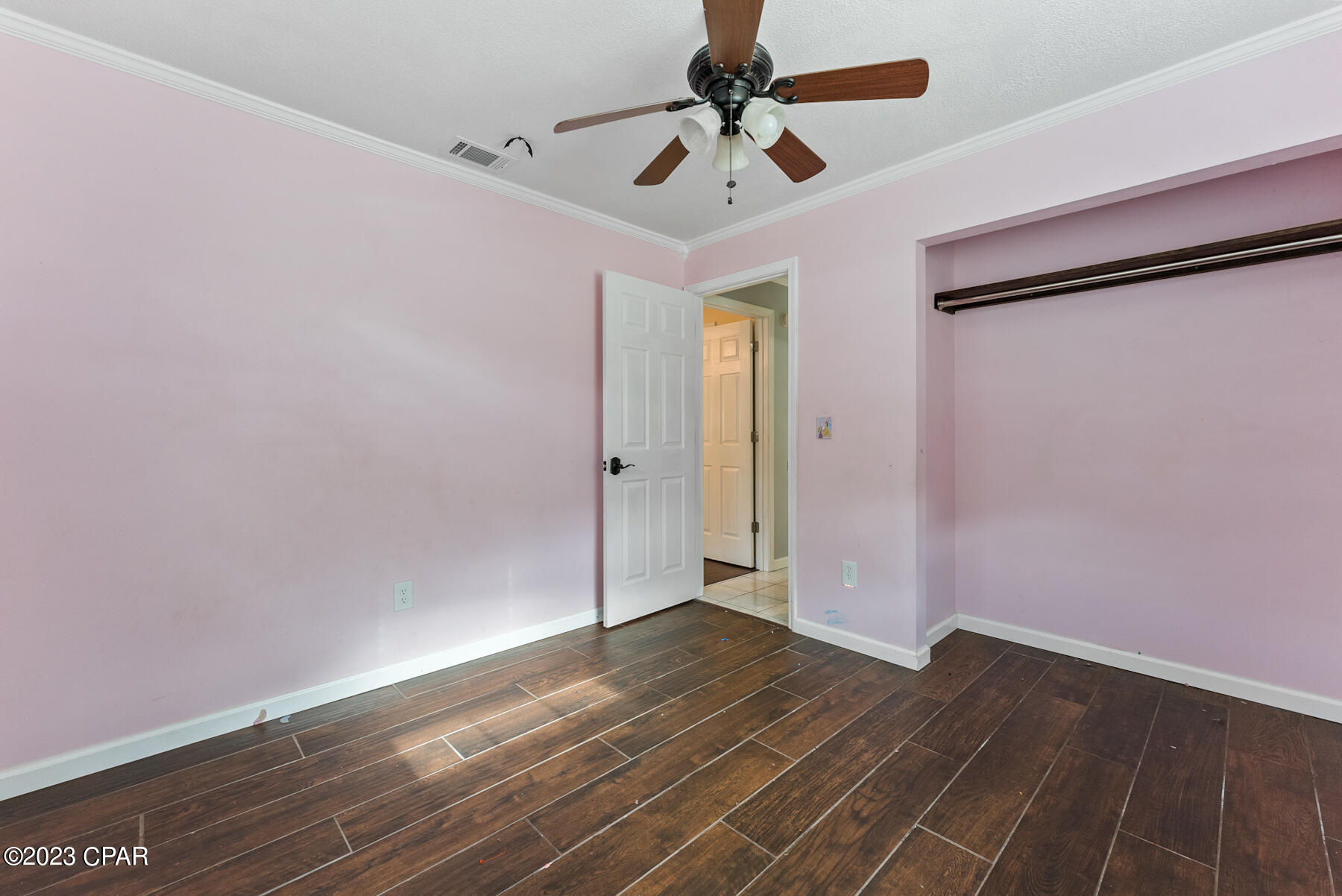 Sunny Hills Unit 4 - Residential