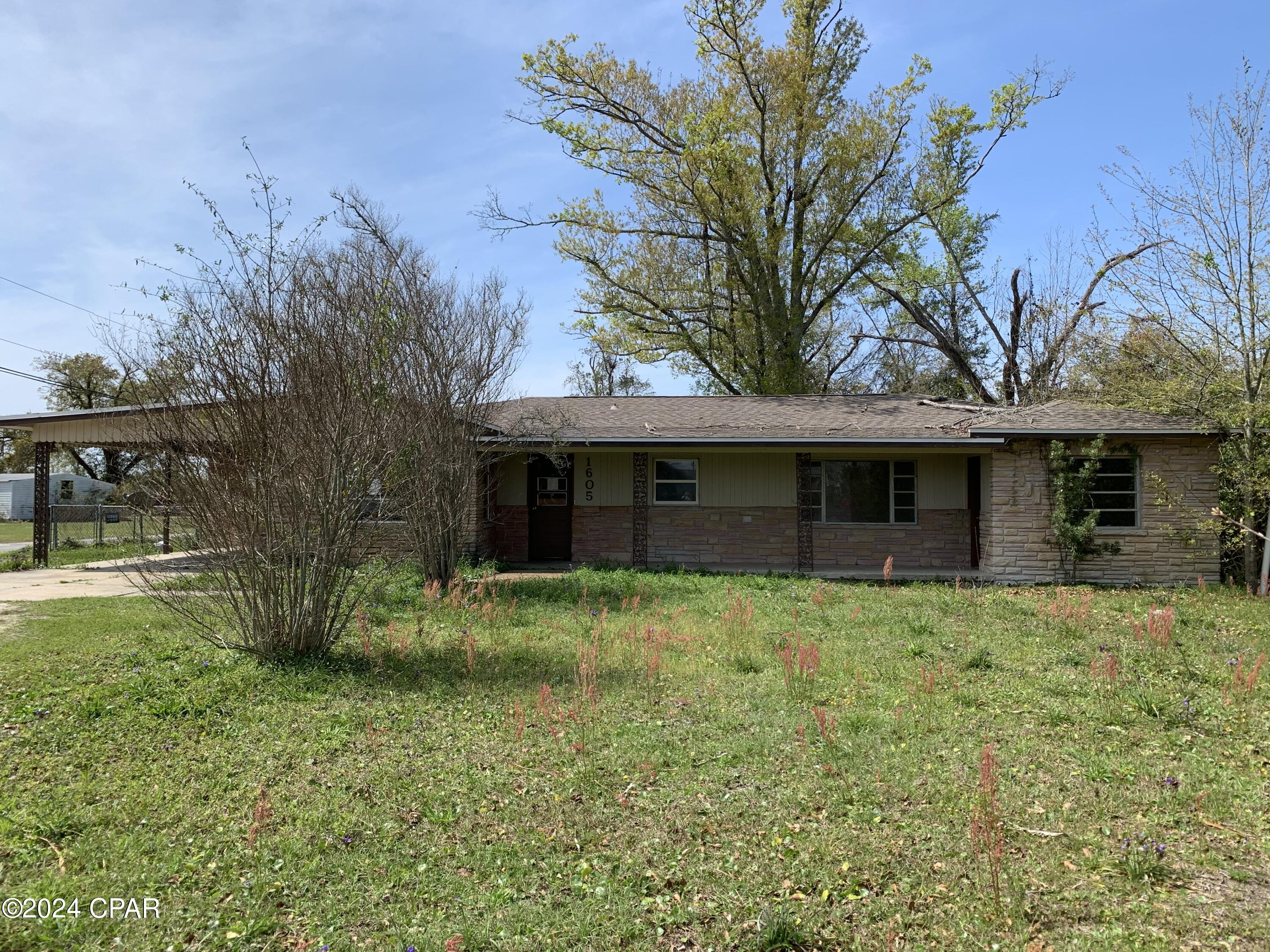 [No Recorded Subdiv] - Residential