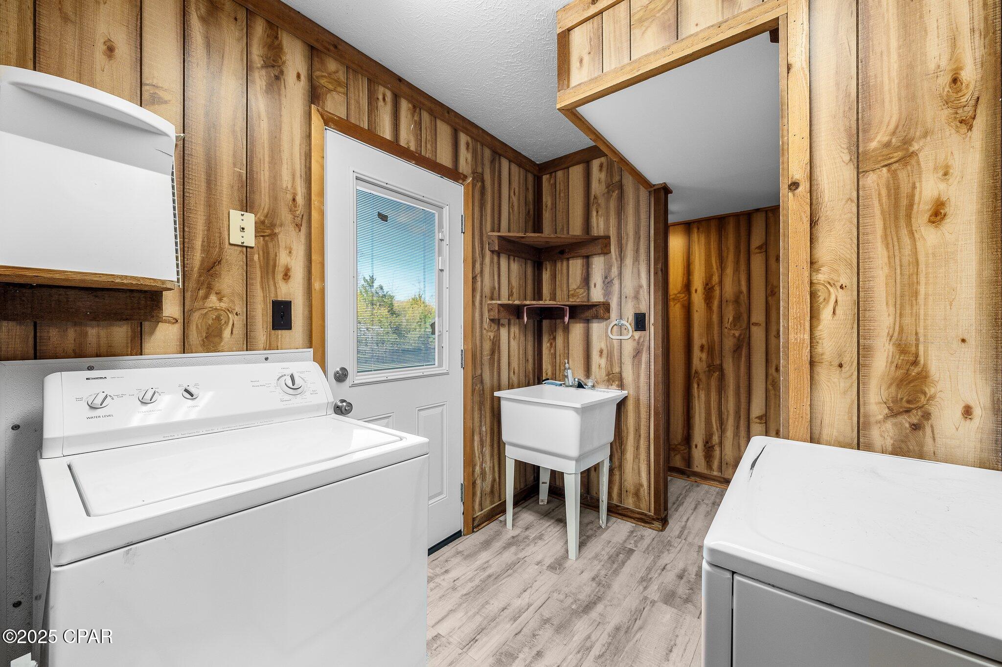 Deerpoint Estates - Residential