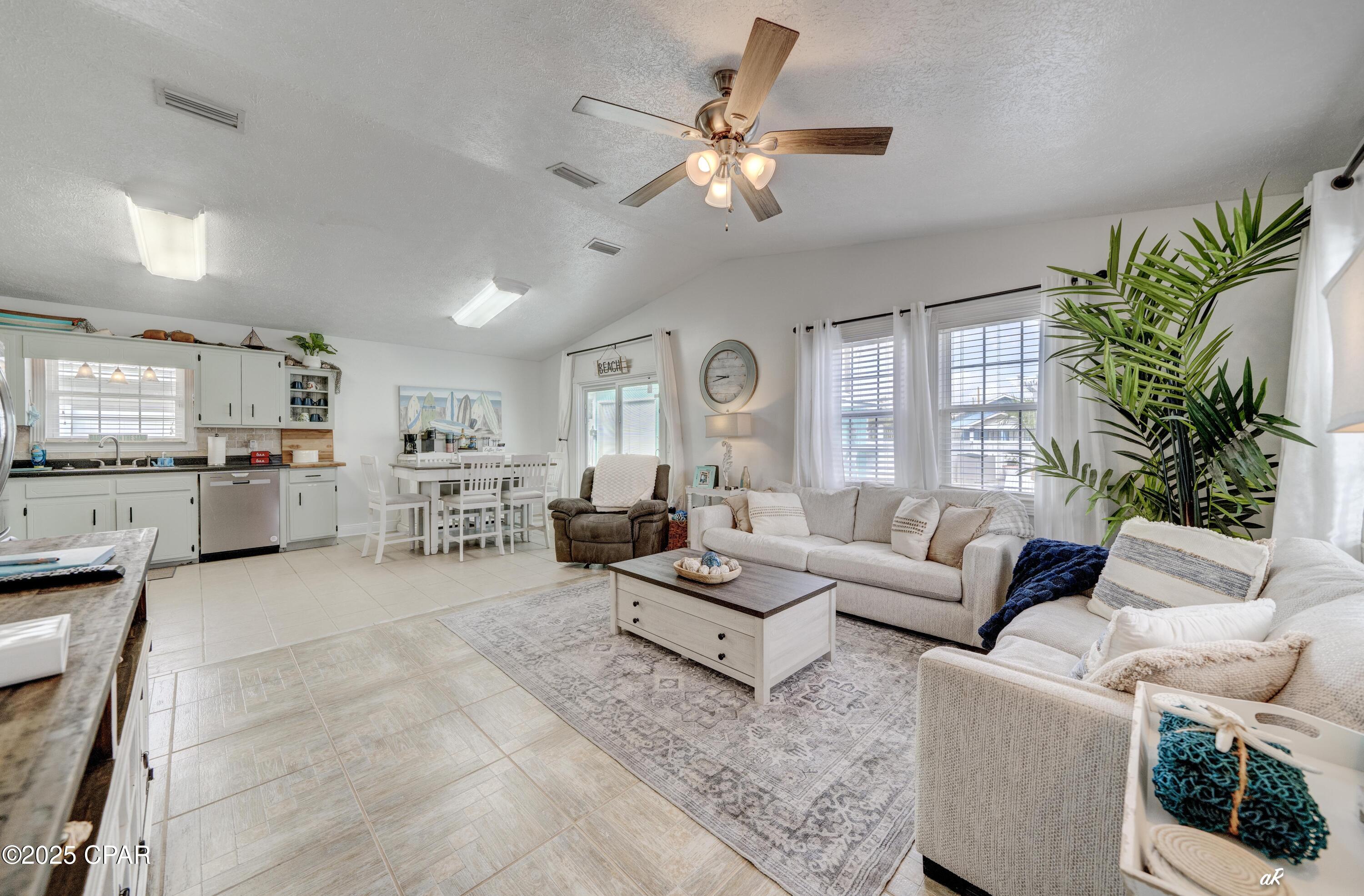 Holiday Beach Unit 14 - Residential