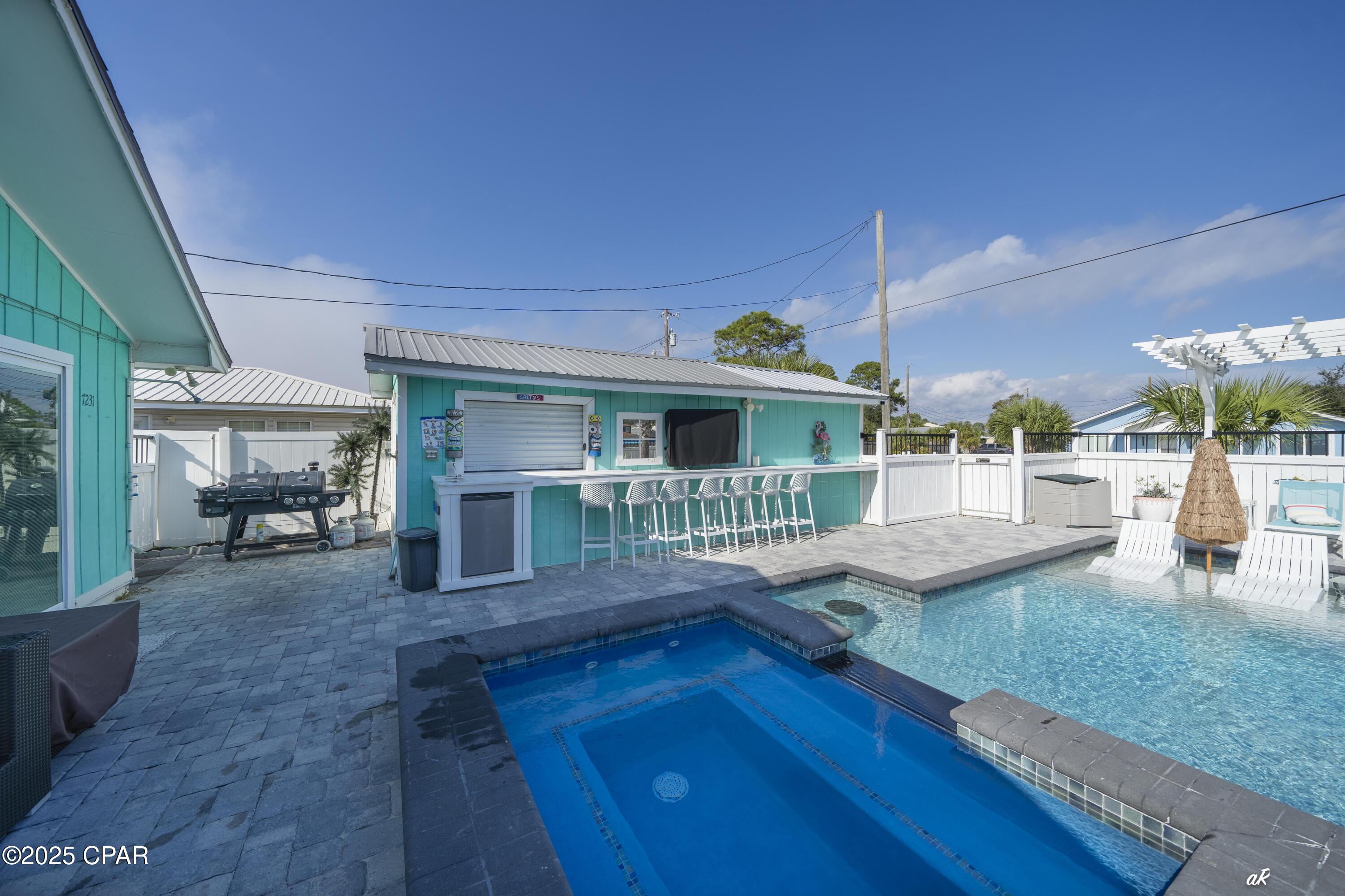 Holiday Beach Unit 14 - Residential