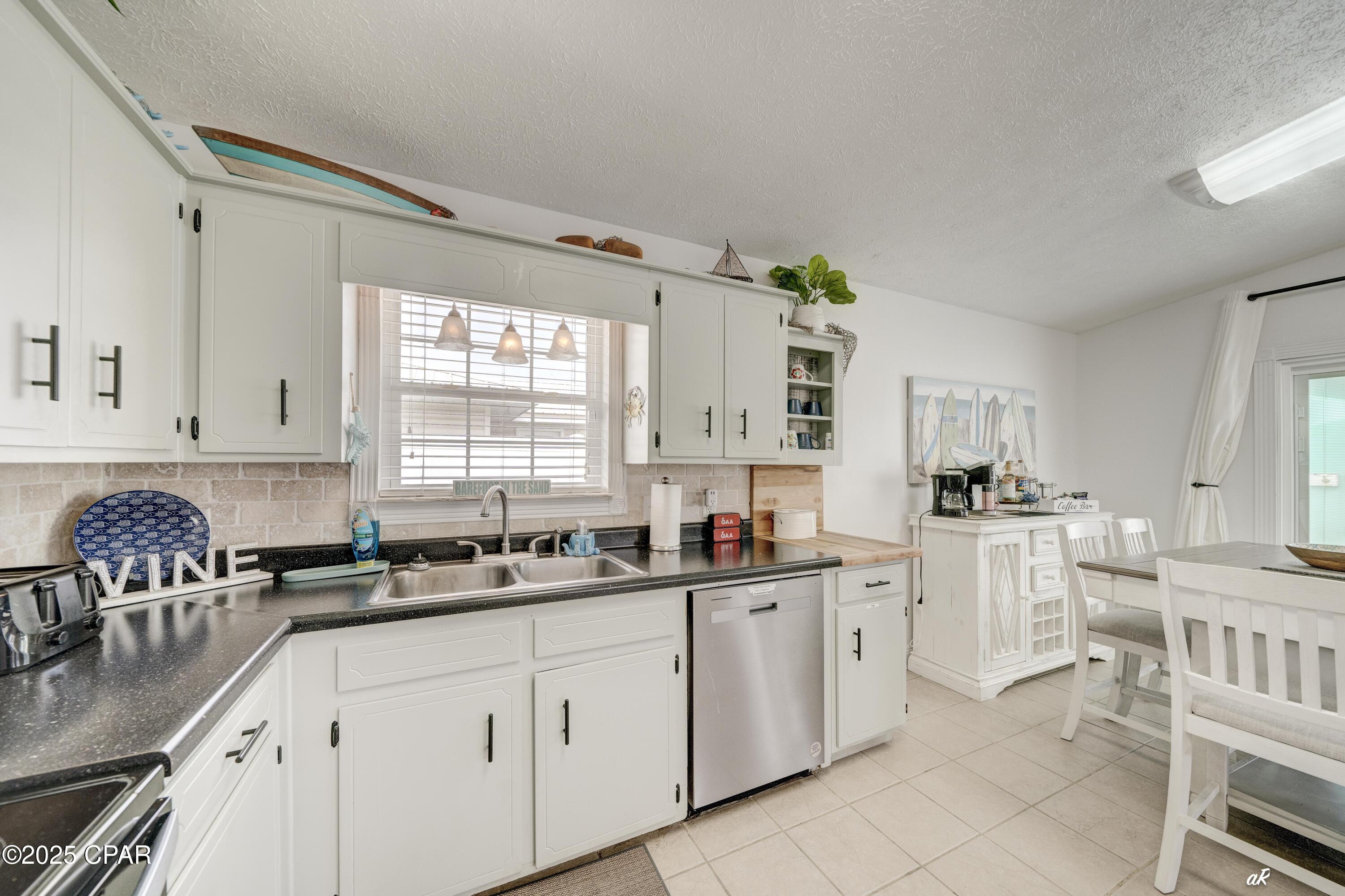 Holiday Beach Unit 14 - Residential