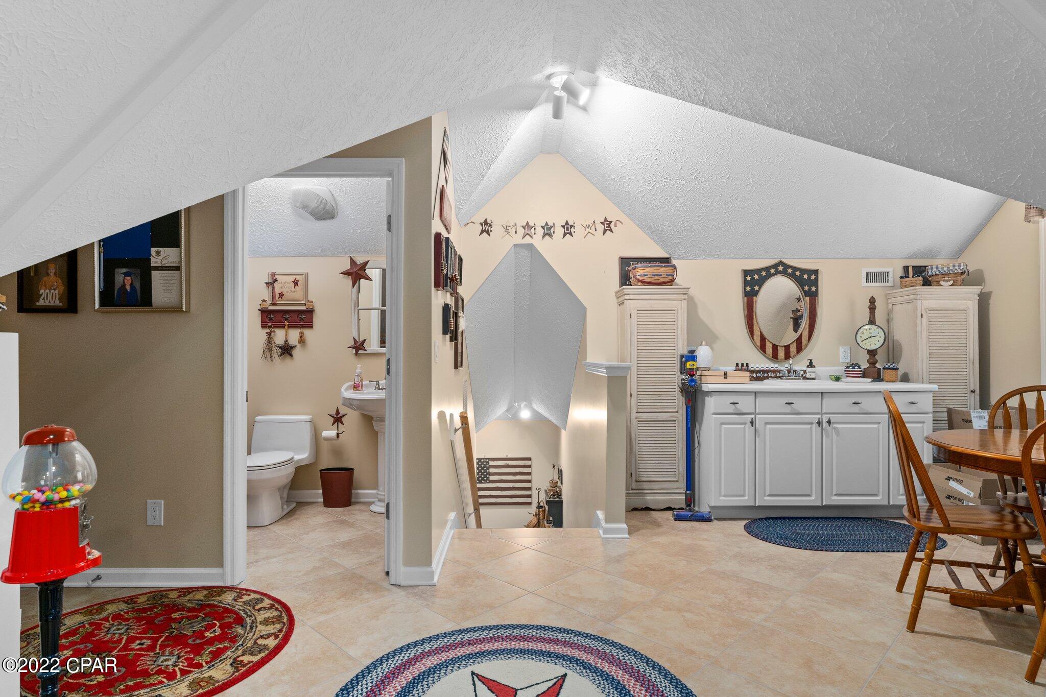 Kingswood - Residential