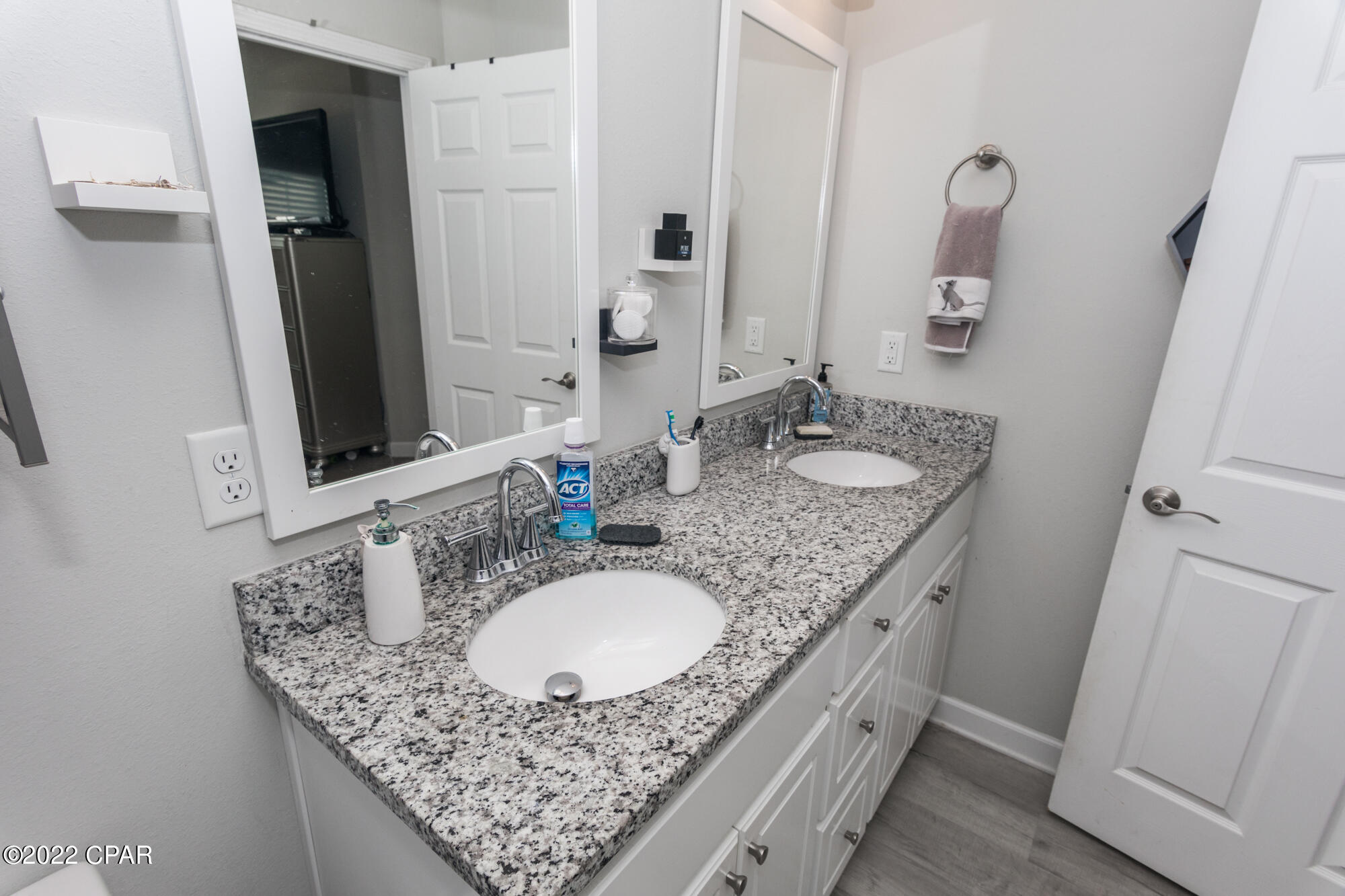 Banyan Beach - Residential