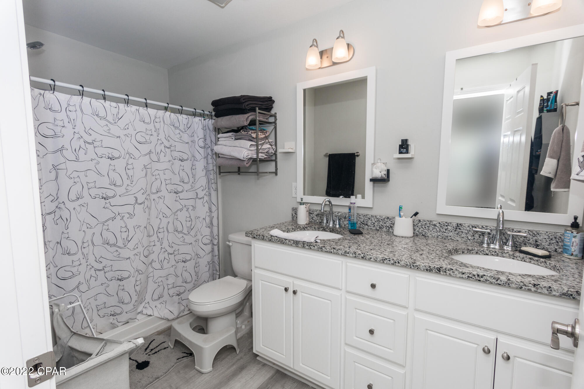 Banyan Beach - Residential