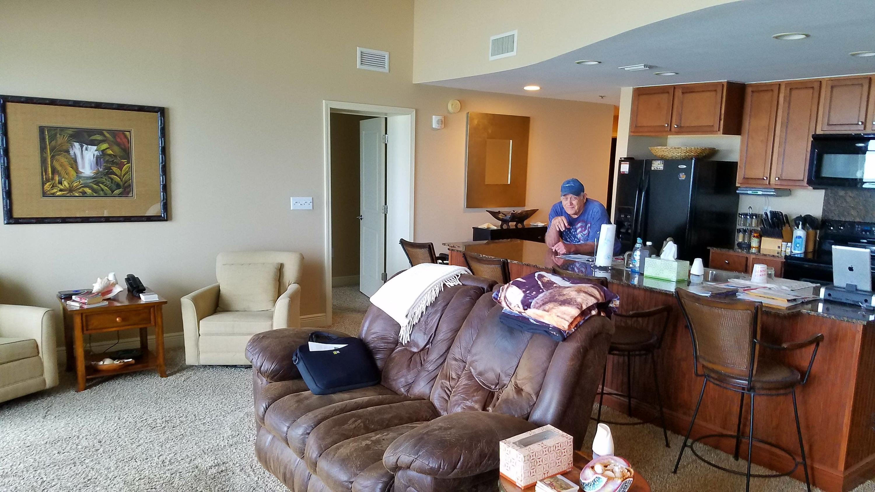 Sterling Breeze - Residential