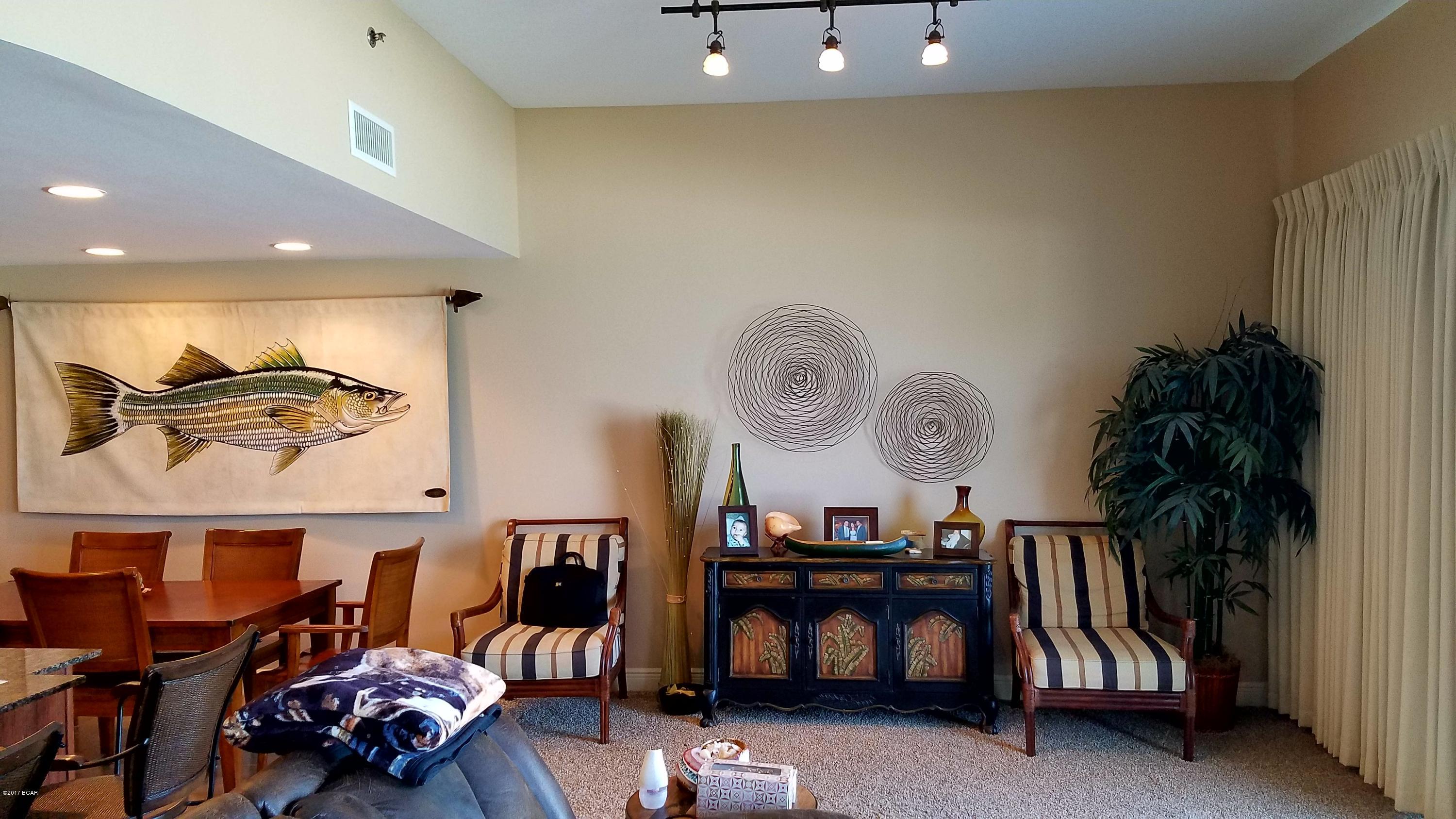 Sterling Breeze - Residential