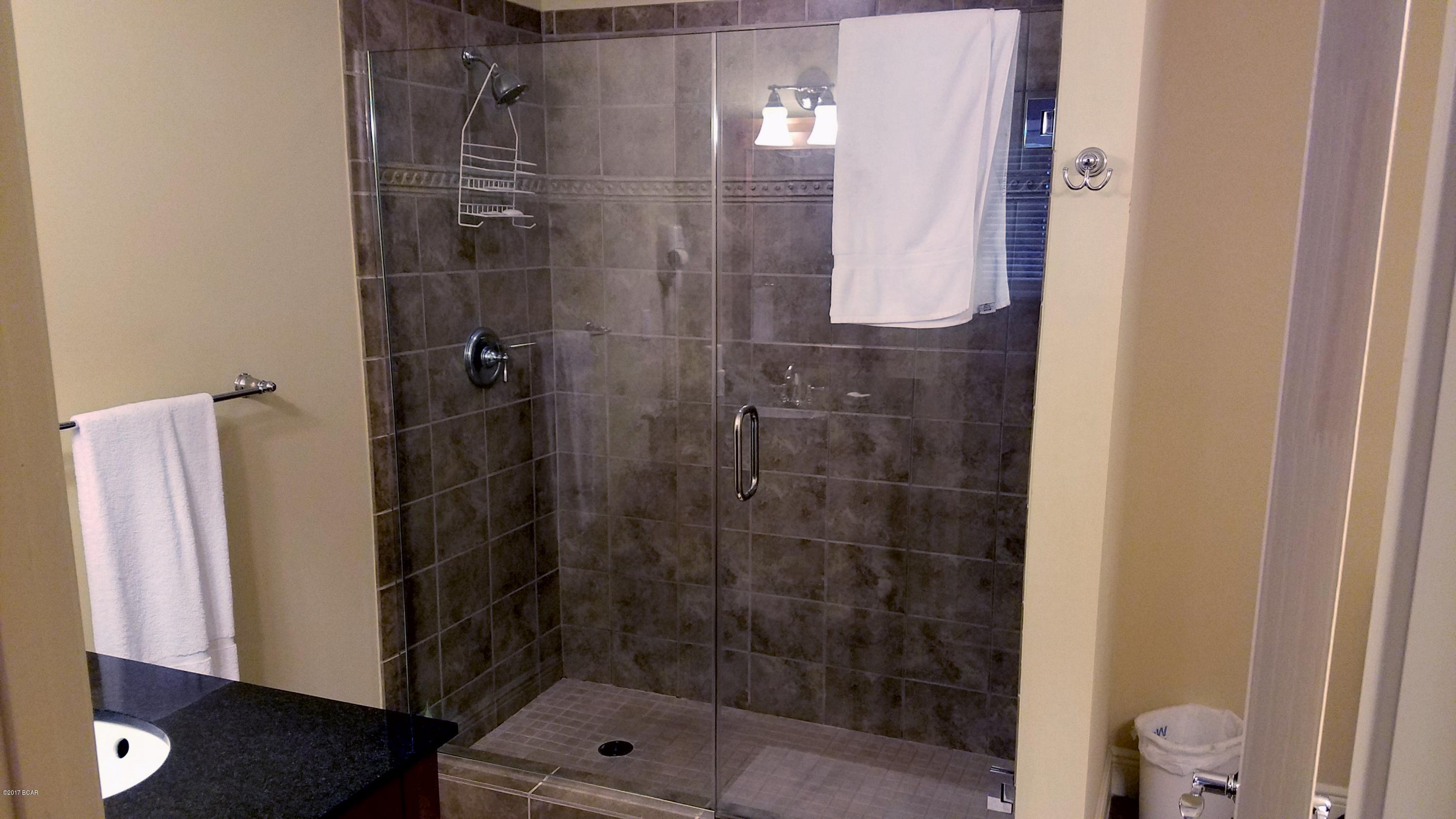 Sterling Breeze - Residential