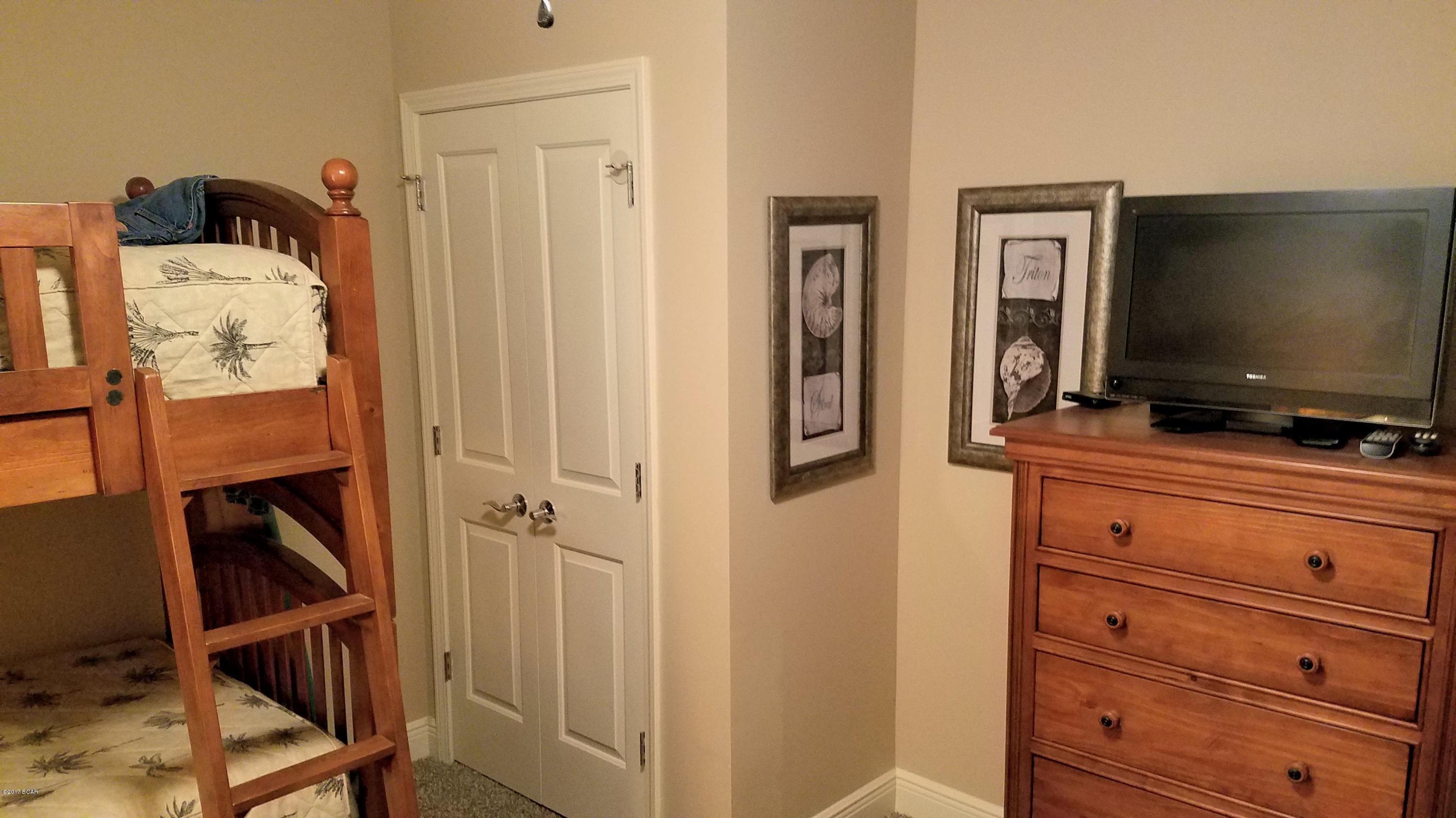 Sterling Breeze - Residential