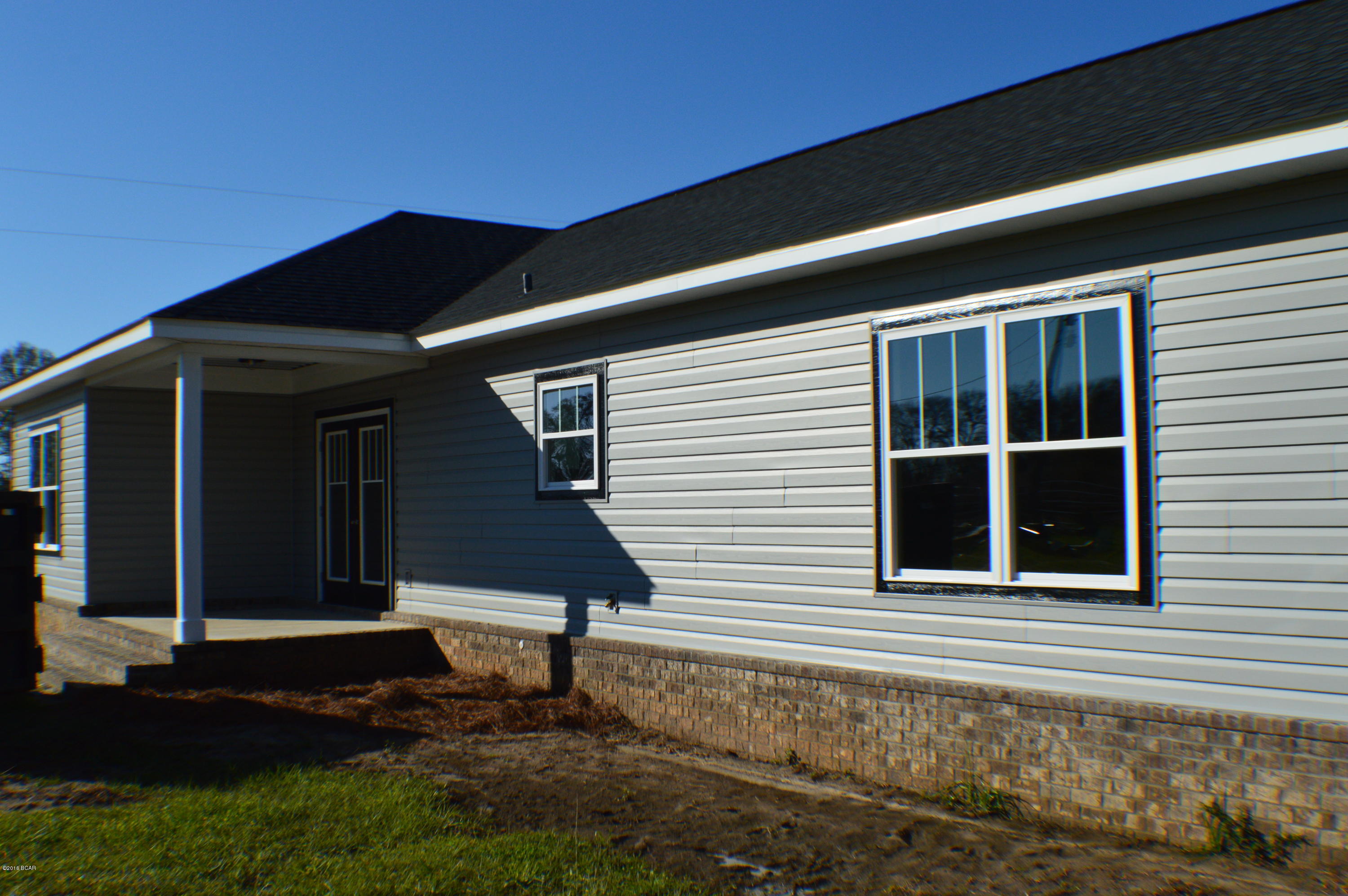 Deals Little Acres - Residential