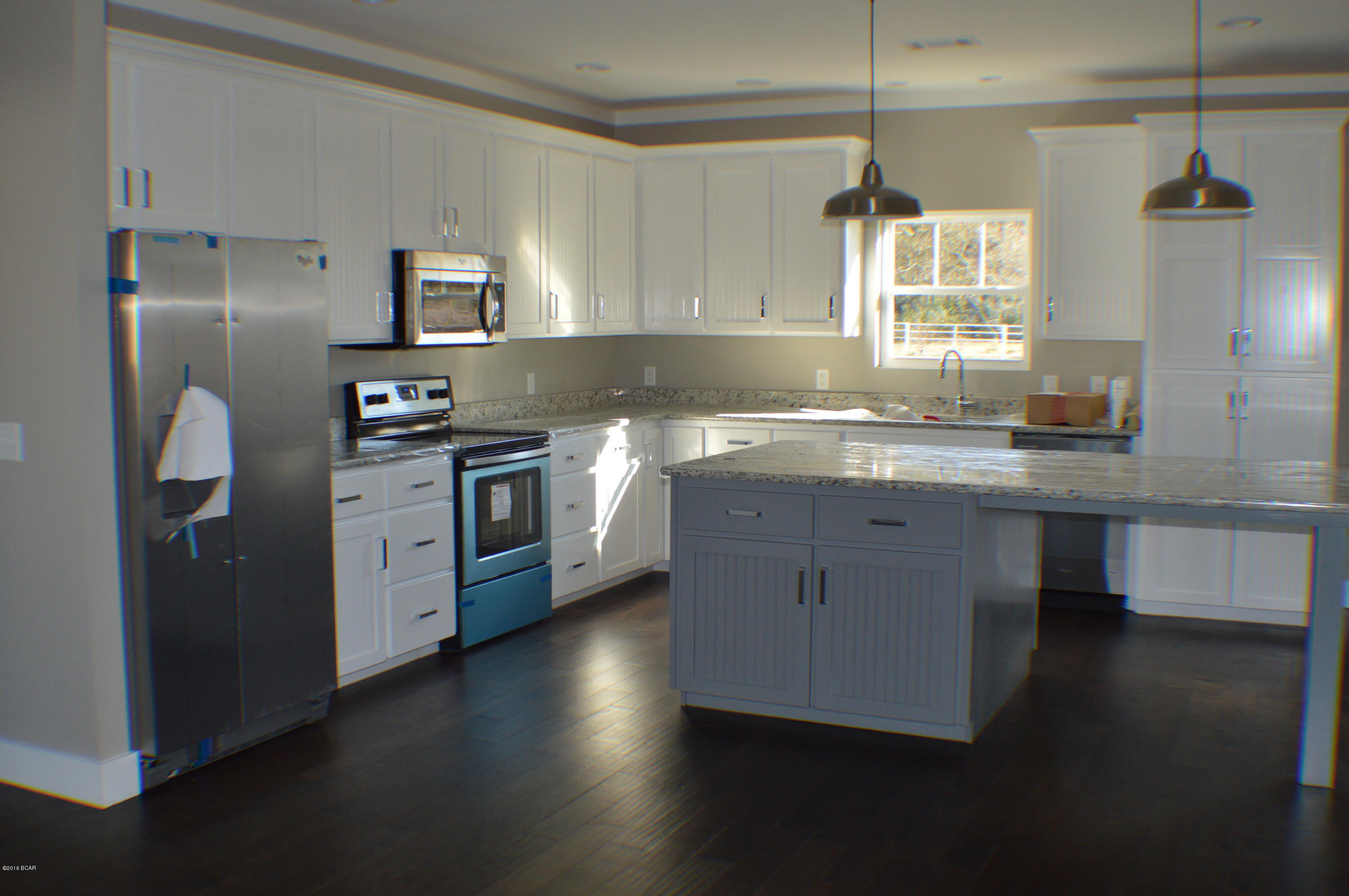 Deals Little Acres - Residential