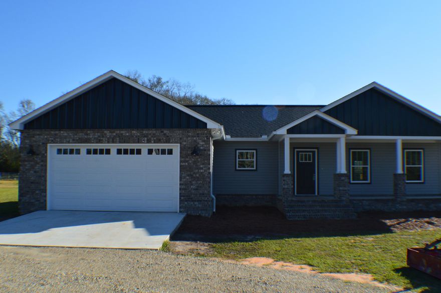 NEW CONSTRUCTION!!!!! Best of both worlds....Own your own custom Home without the hassle of building!!!! Beautiful home in great location just few miles from heart of Chipley. Great room open to spacious kitchen with island, solid surface countertops, nicely appointed fixtures. Small office or play room right off living room. Oversized mud room with room for a freezer. Master Bedroom leads to beautiful master bath, double vanities. Tiled shower and soaking tub. Around the corner oversized master closet. Additional 2 bedrooms with bath on other side of home. A must see!!!!!