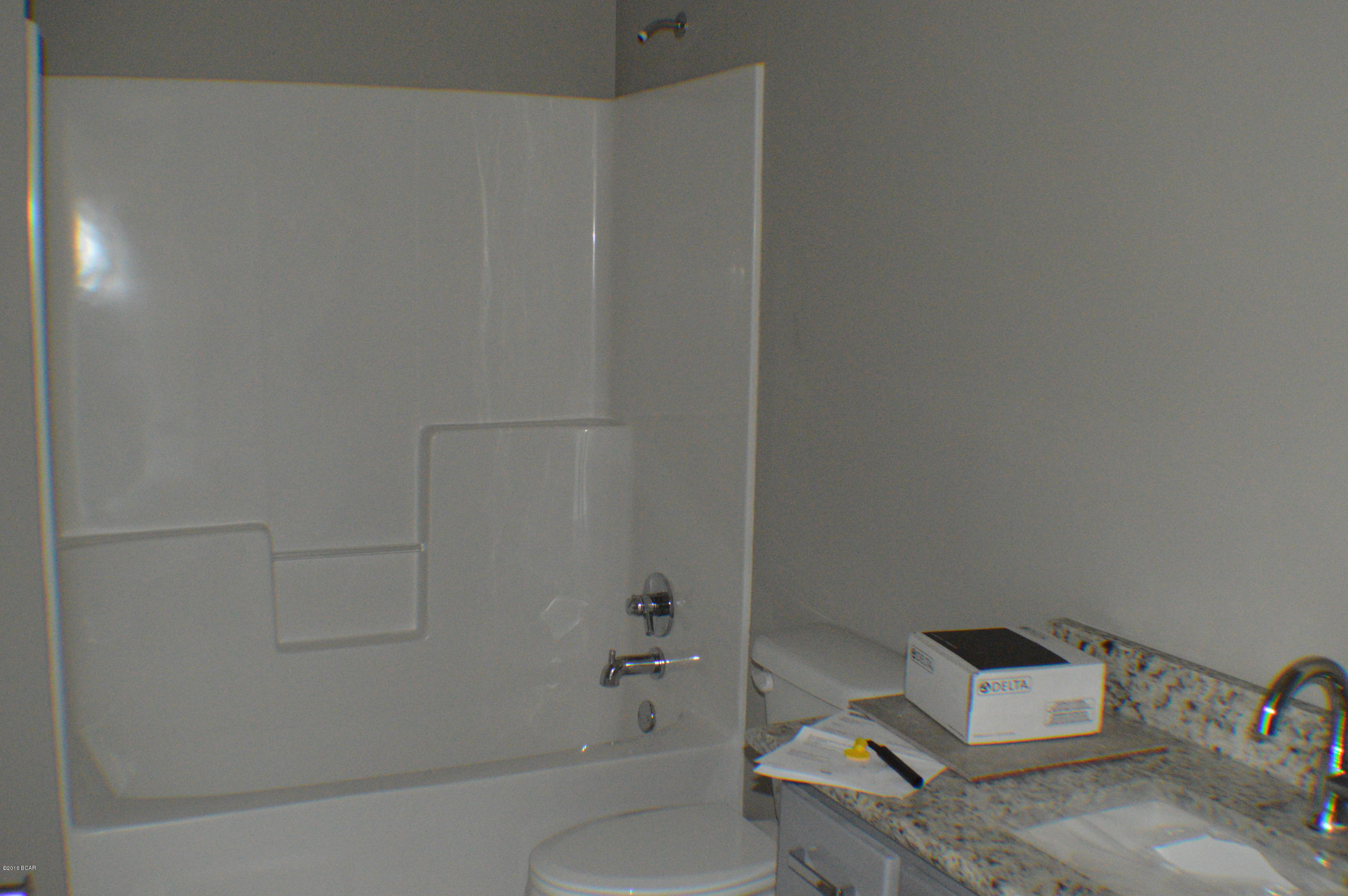 Deals Little Acres - Residential