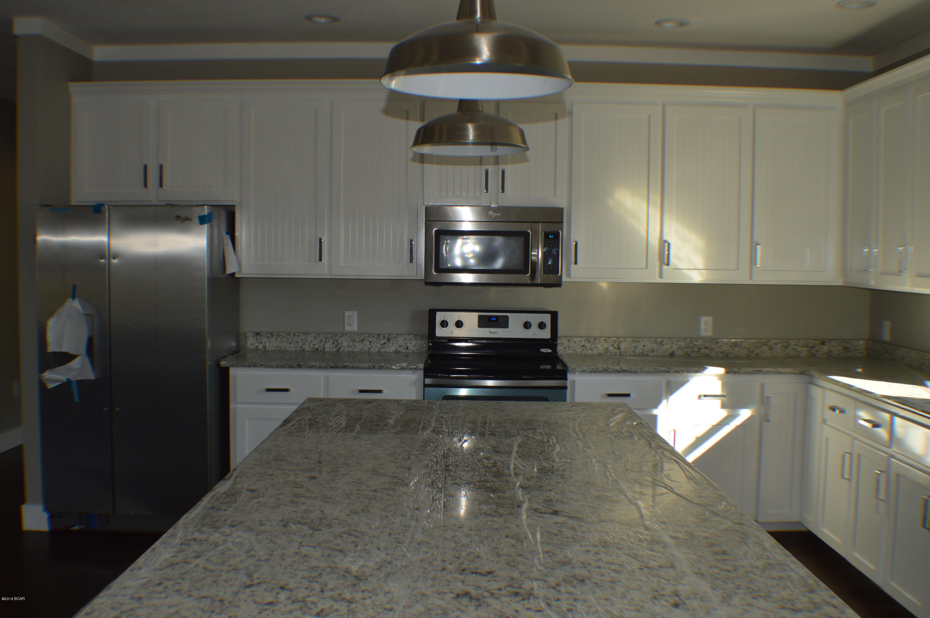 Deals Little Acres - Residential