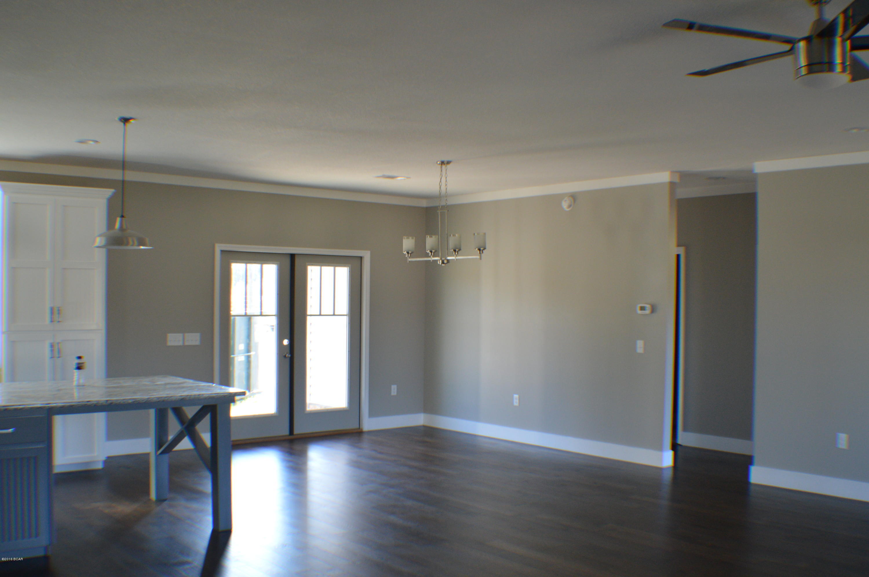 Deals Little Acres - Residential