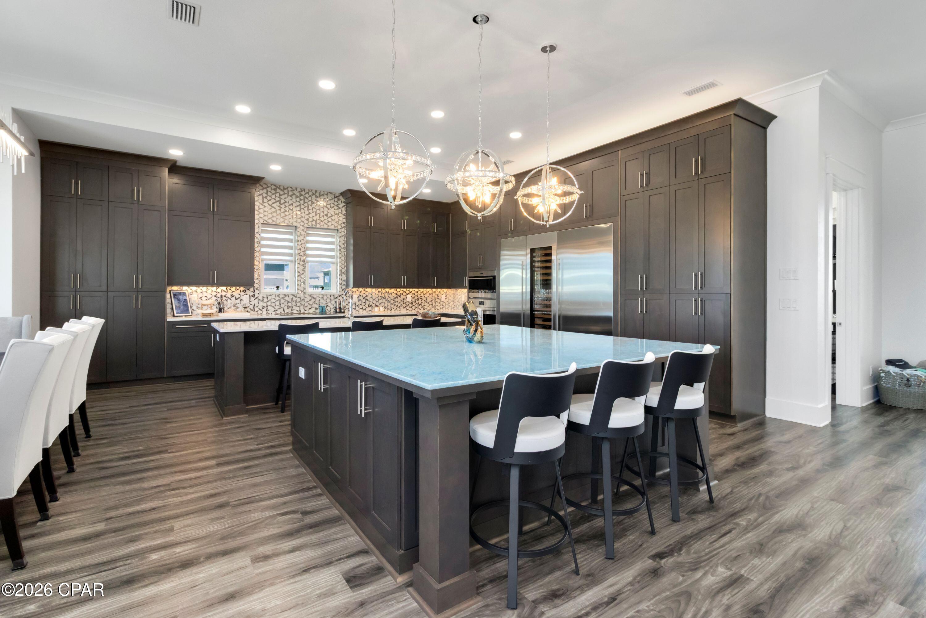 Cape Breezes - Residential