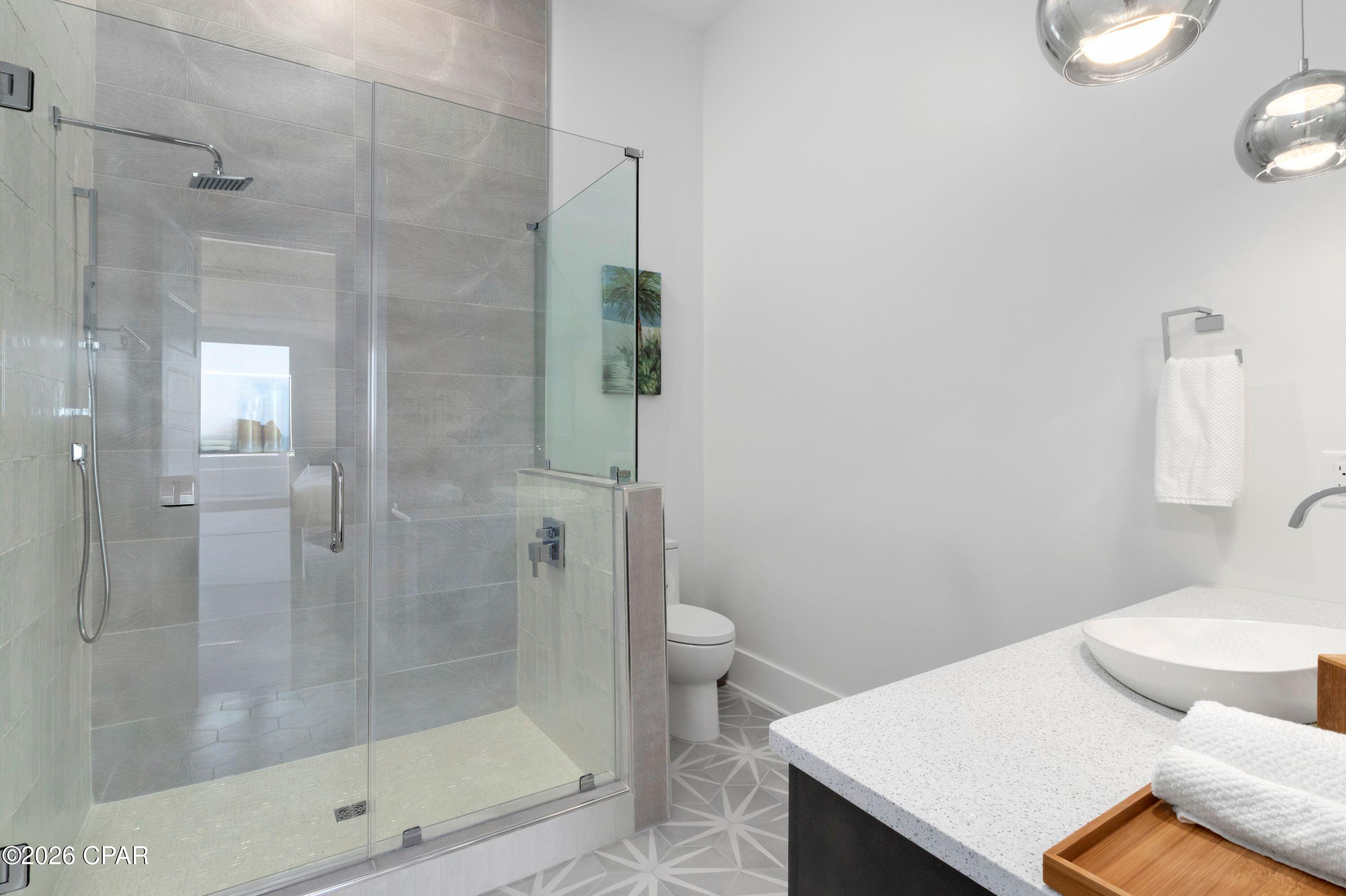 Cape Breezes - Residential