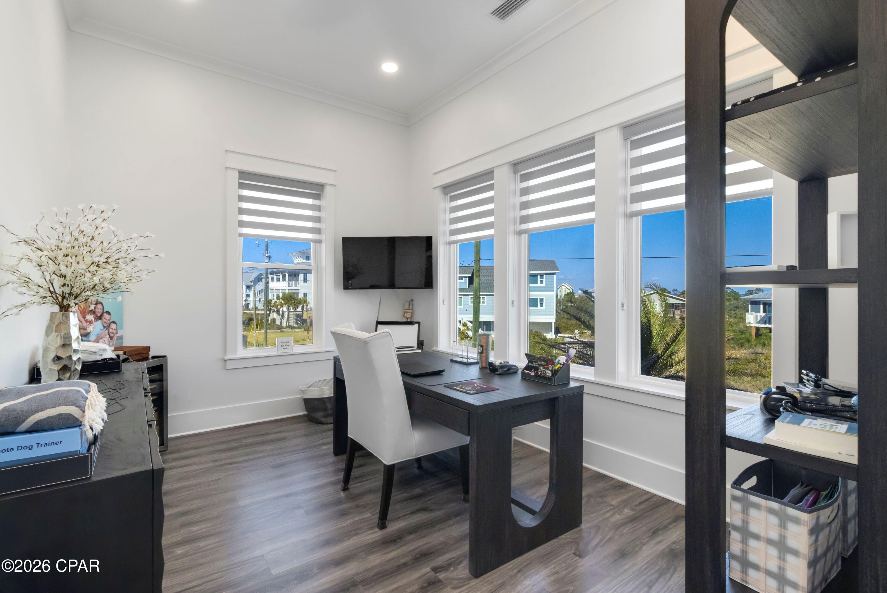 Cape Breezes - Residential