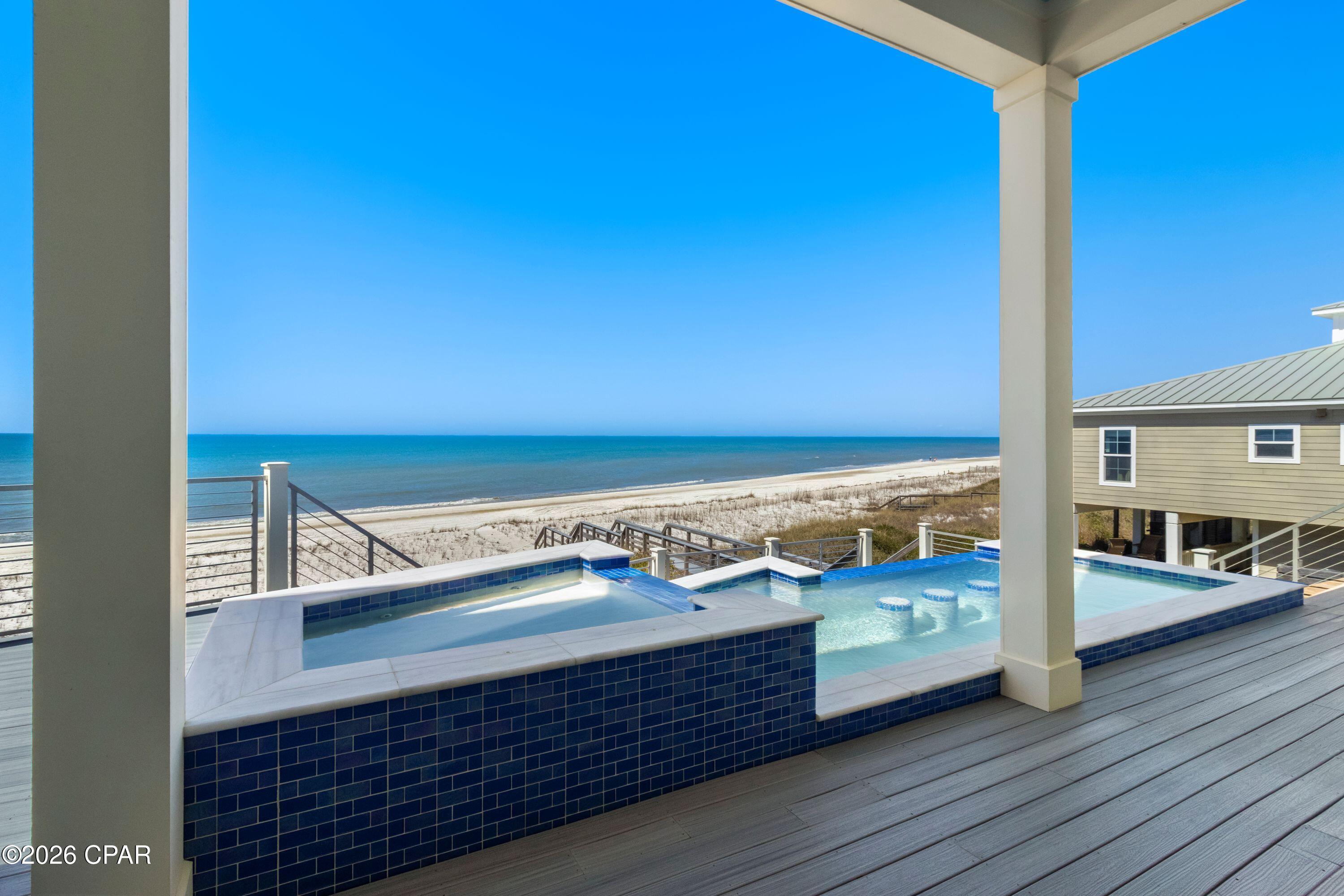Cape Breezes - Residential