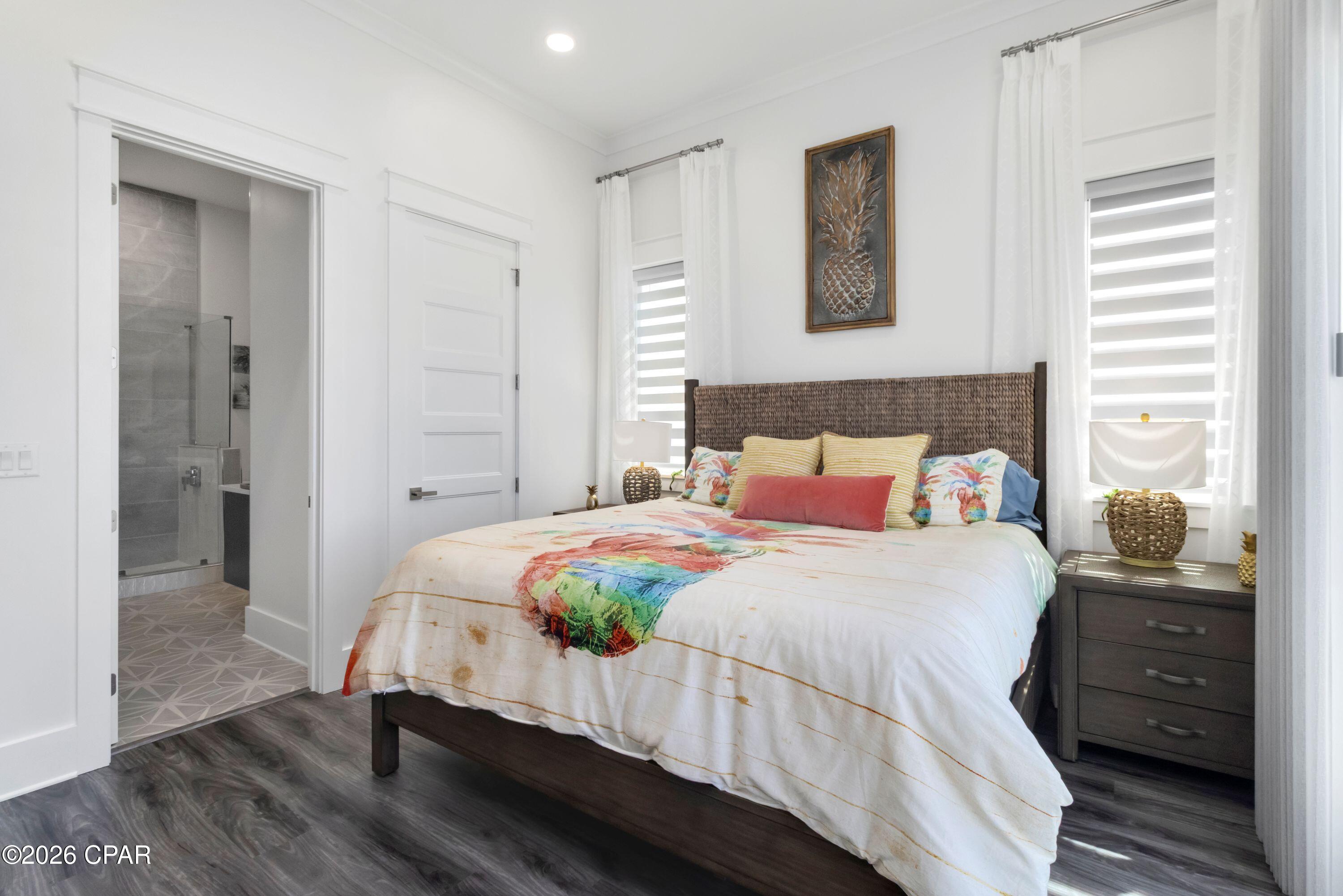 Cape Breezes - Residential