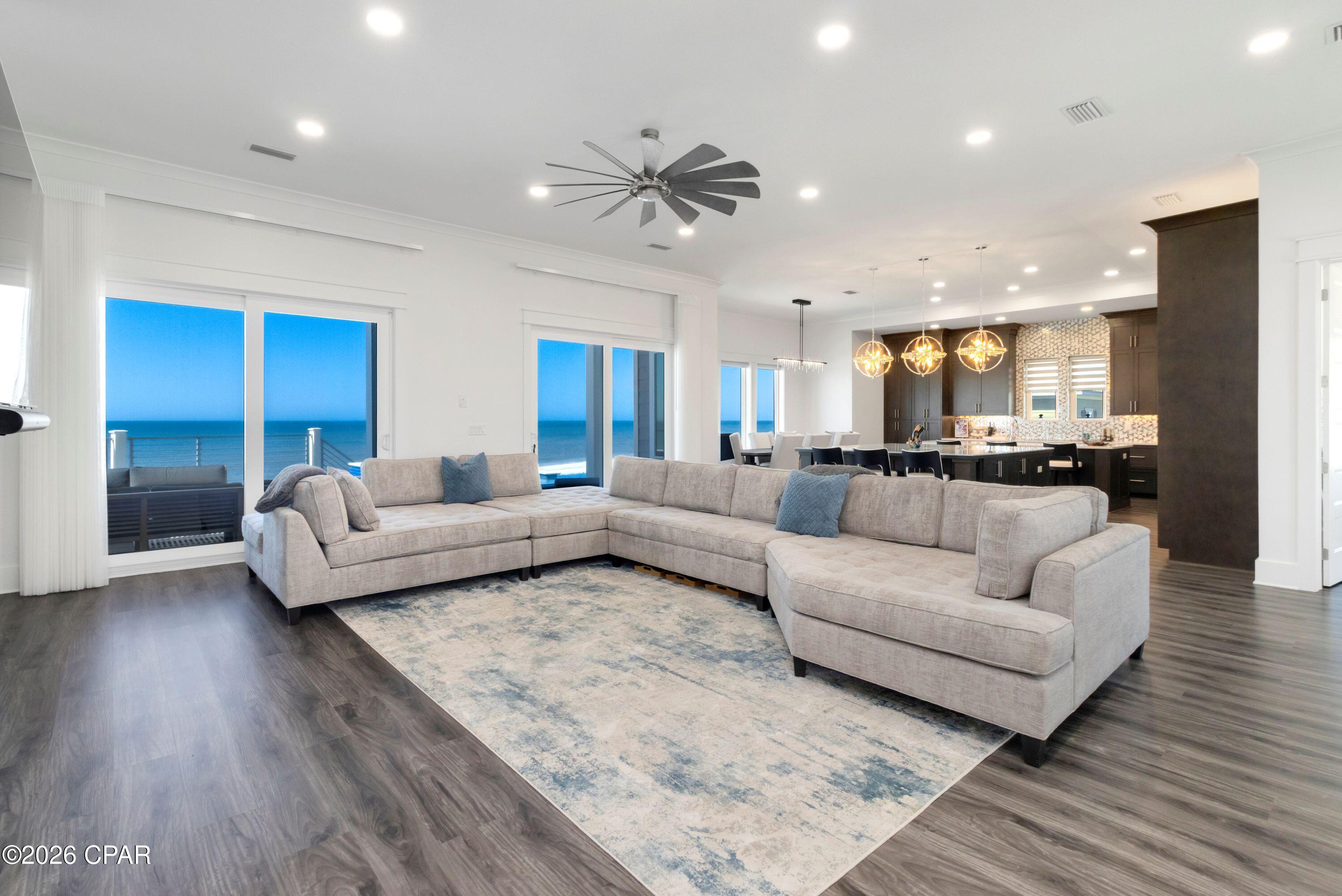 Cape Breezes - Residential