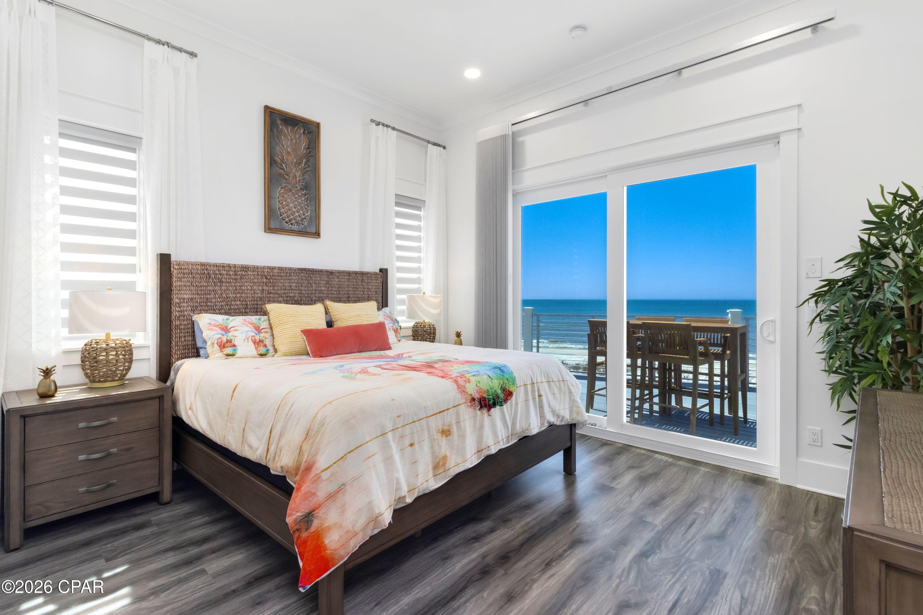 Cape Breezes - Residential