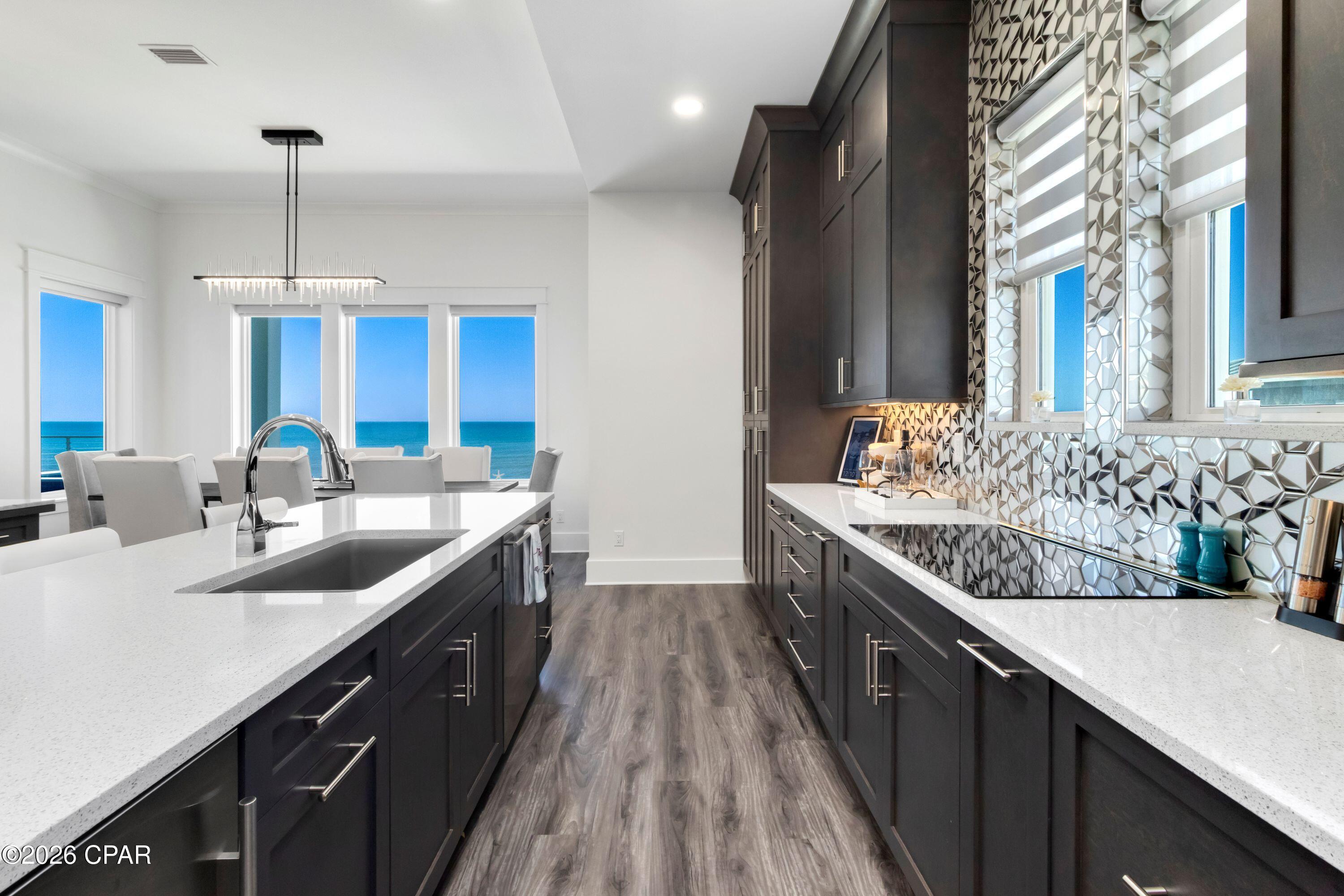 Cape Breezes - Residential