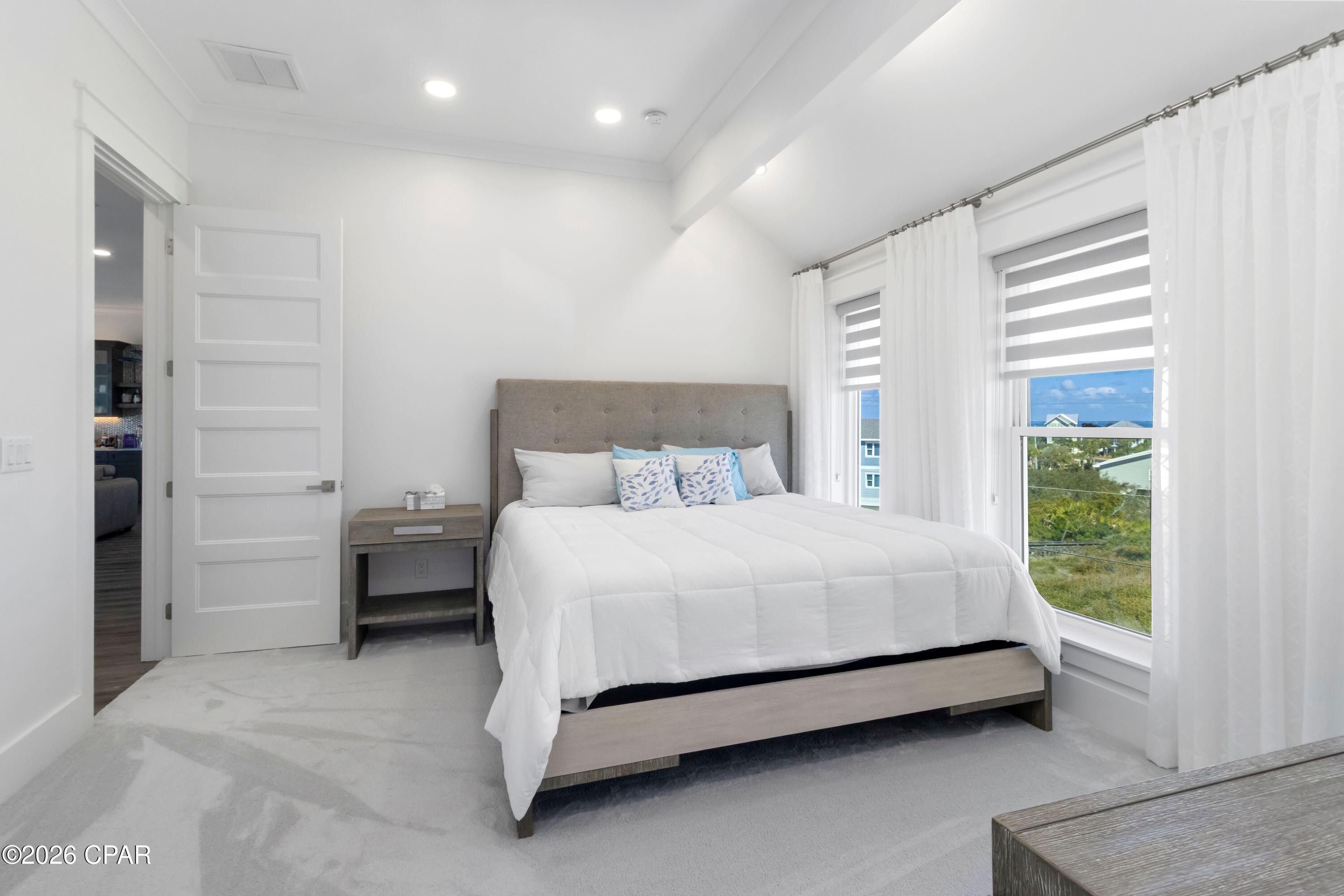 Cape Breezes - Residential