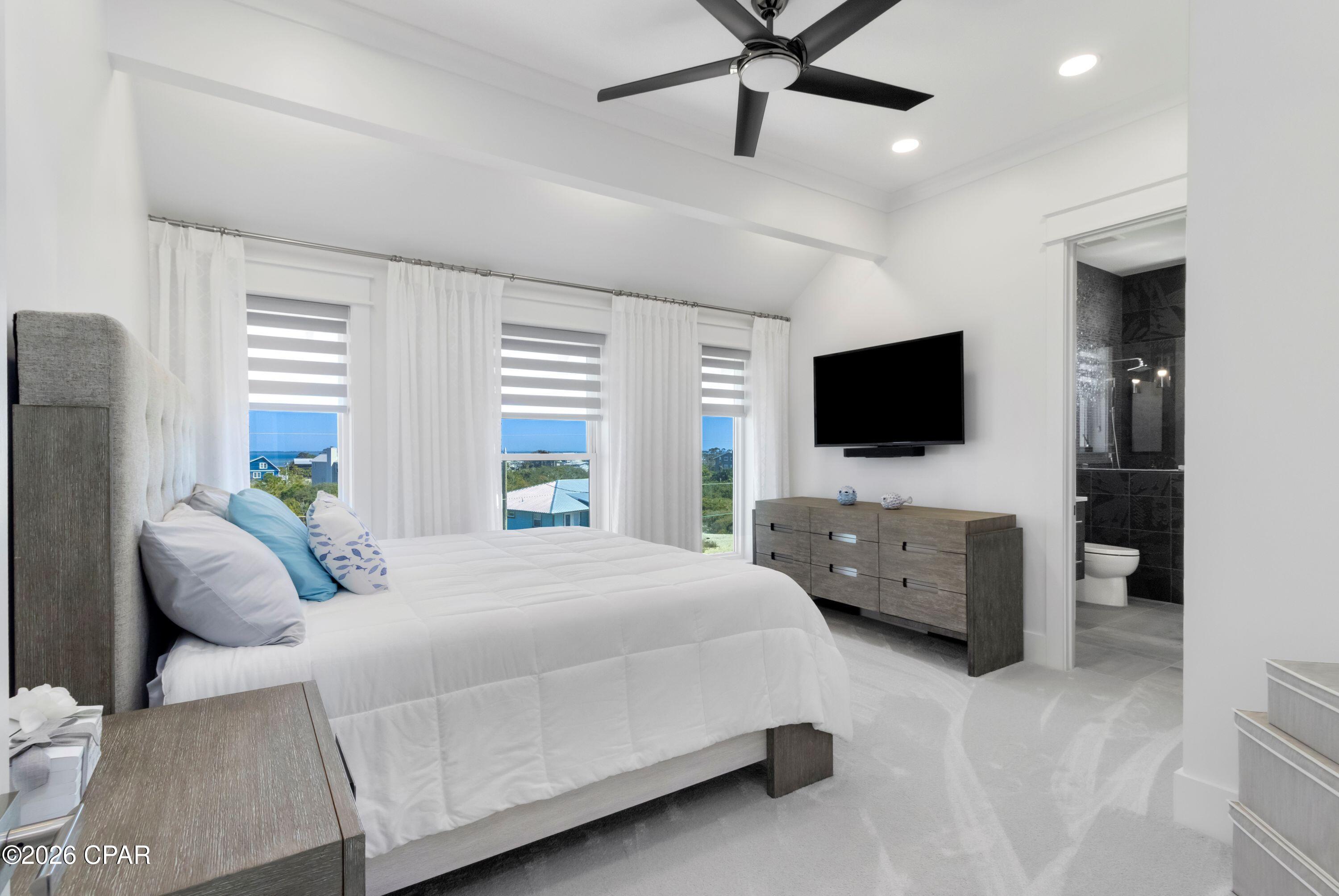 Cape Breezes - Residential