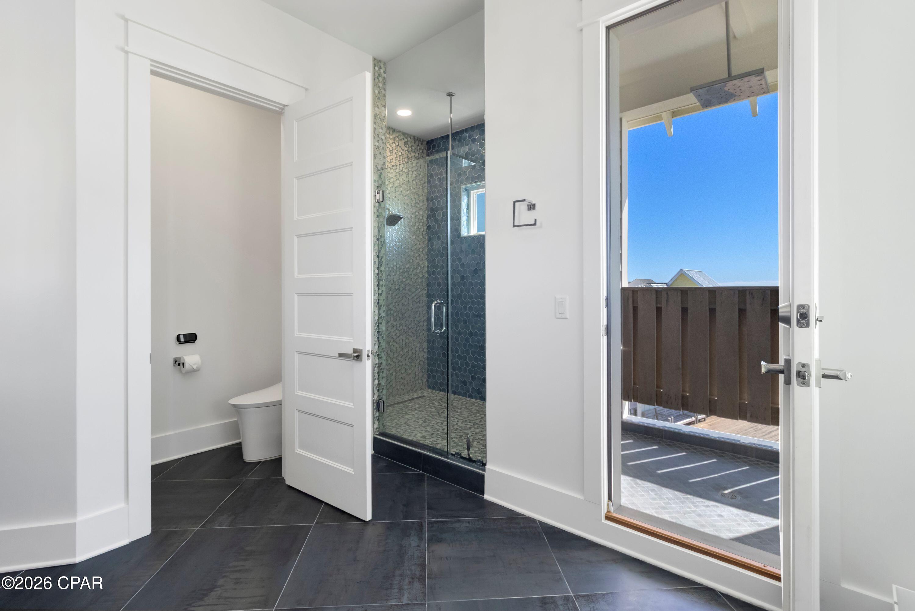 Cape Breezes - Residential