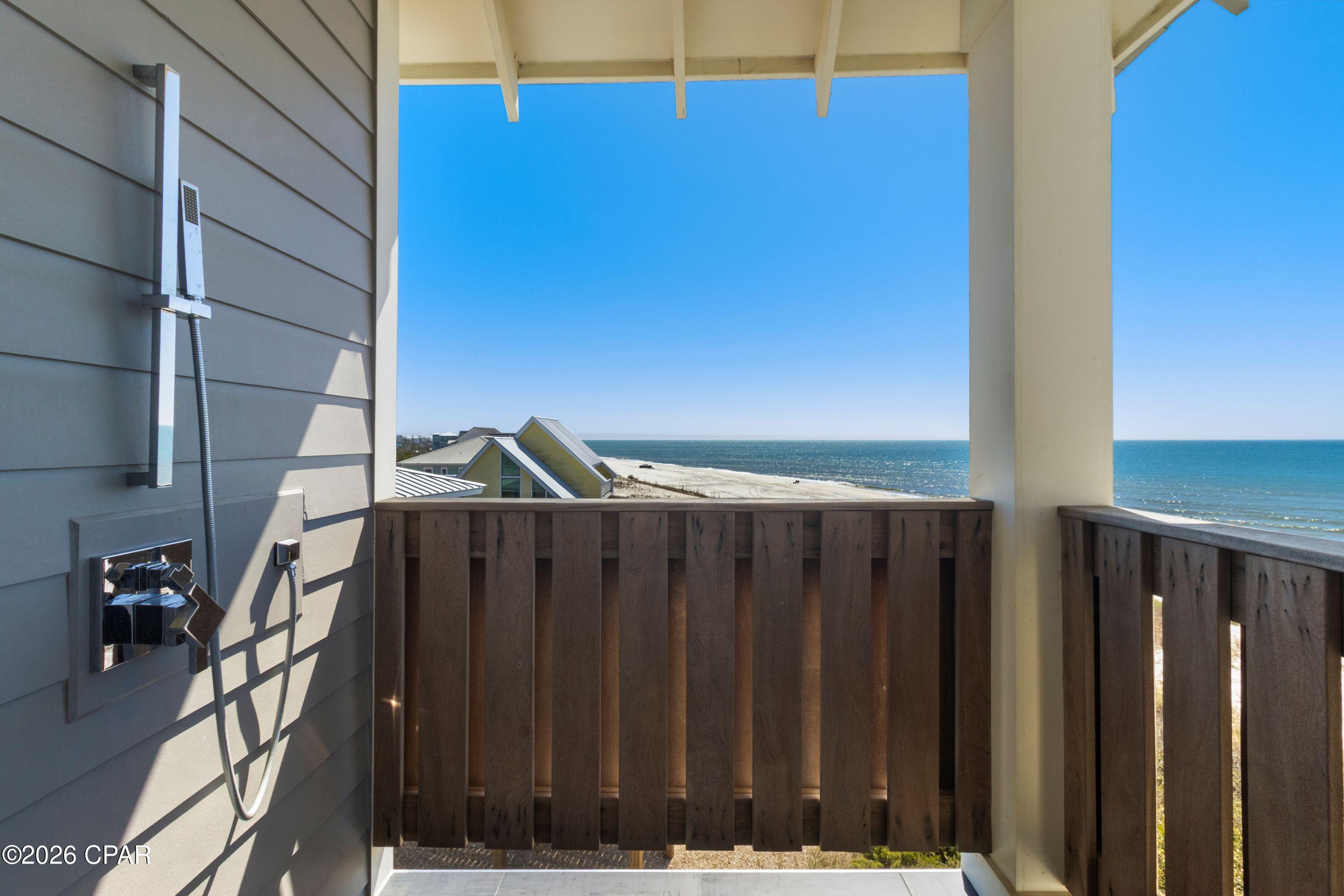 Cape Breezes - Residential