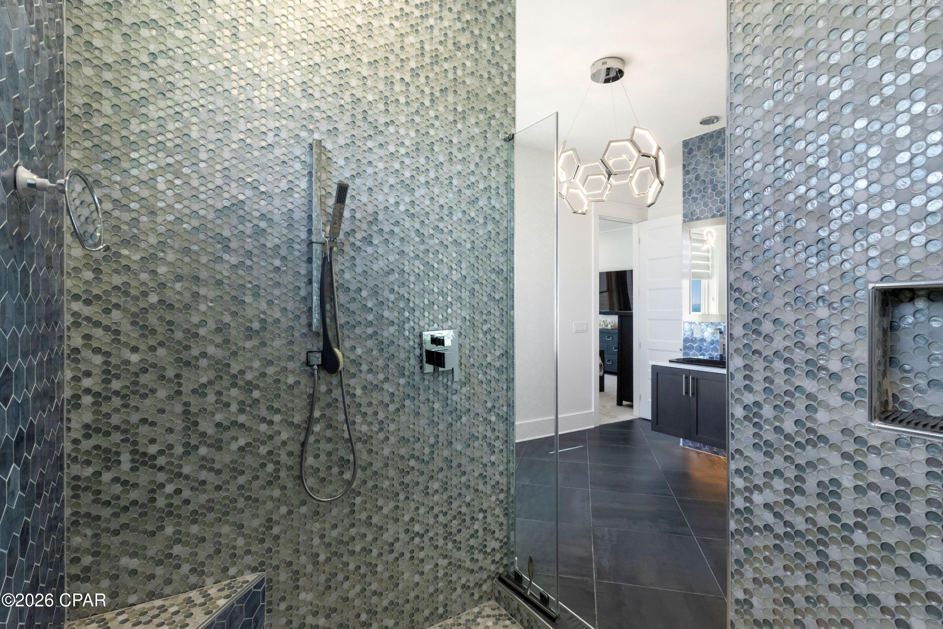 Cape Breezes - Residential