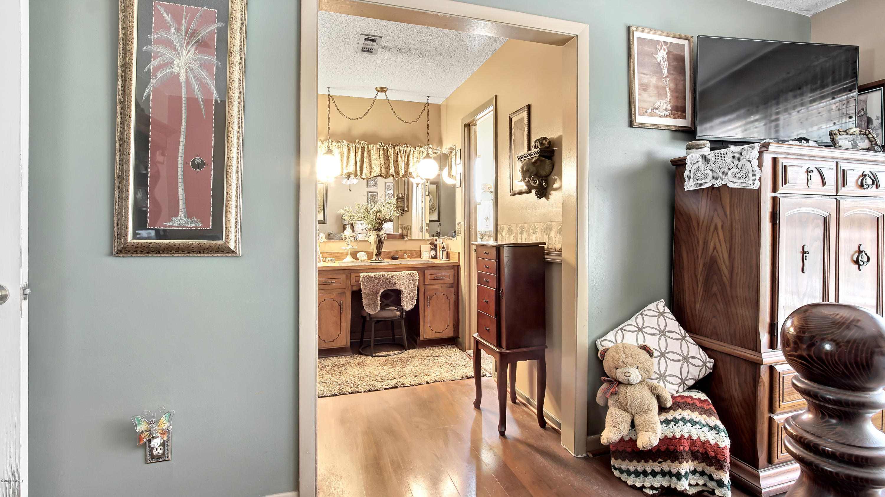 [No Recorded Subdiv] - Residential