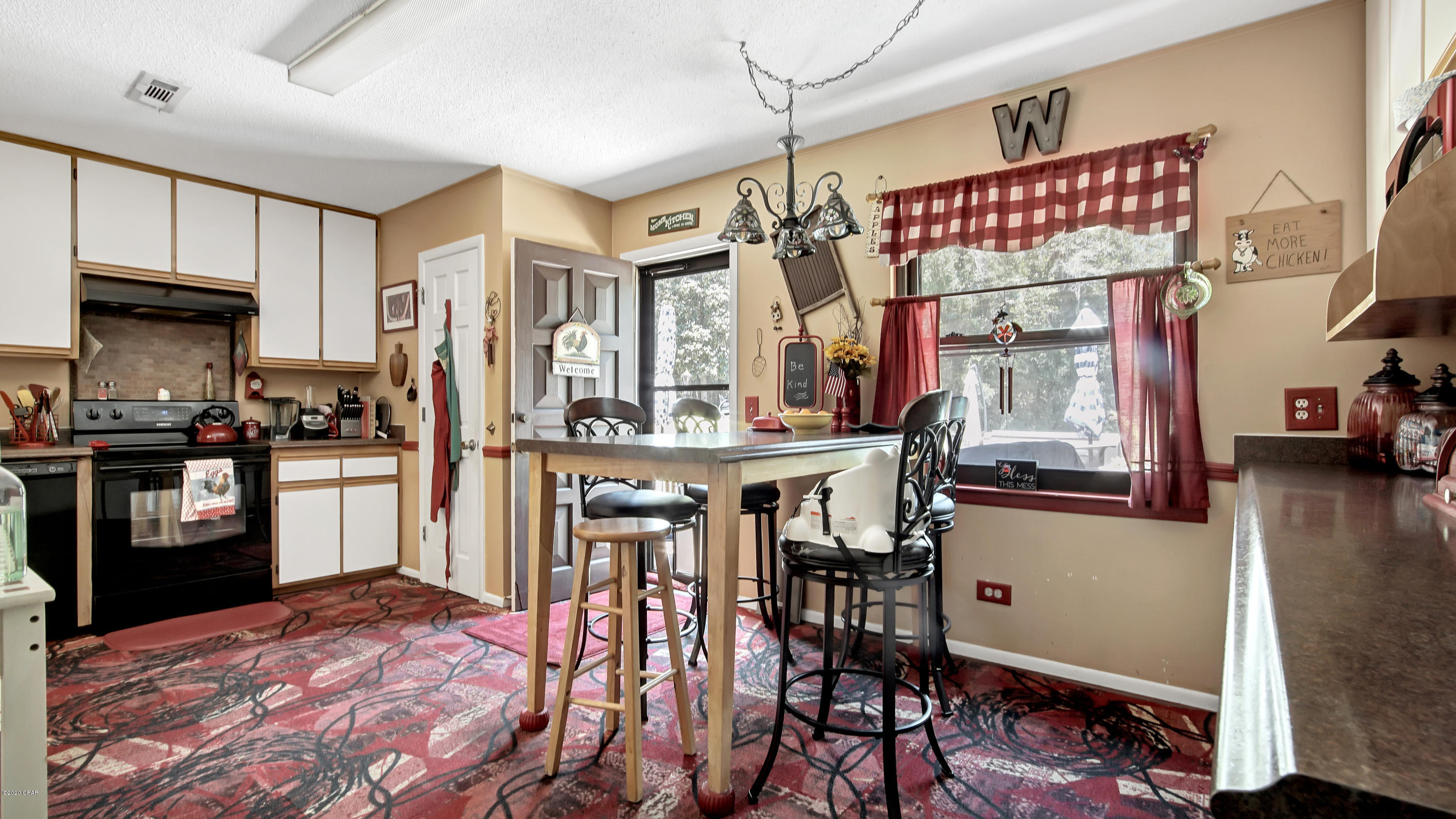 [No Recorded Subdiv] - Residential