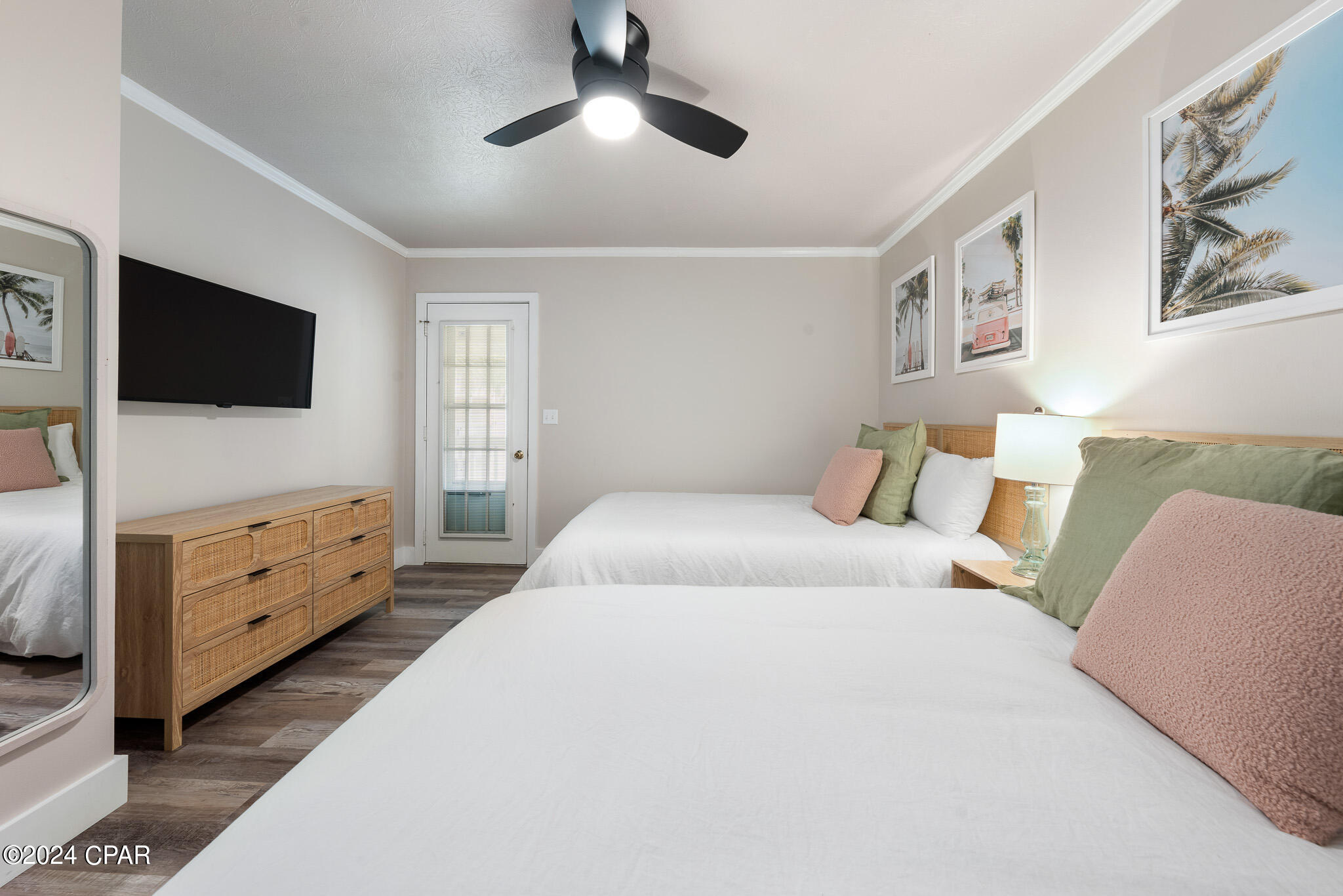 Panama City Beach, Florida 32407, United States, 2 Bedrooms Bedrooms, ,2 BathroomsBathrooms,Residential,Pending,58068