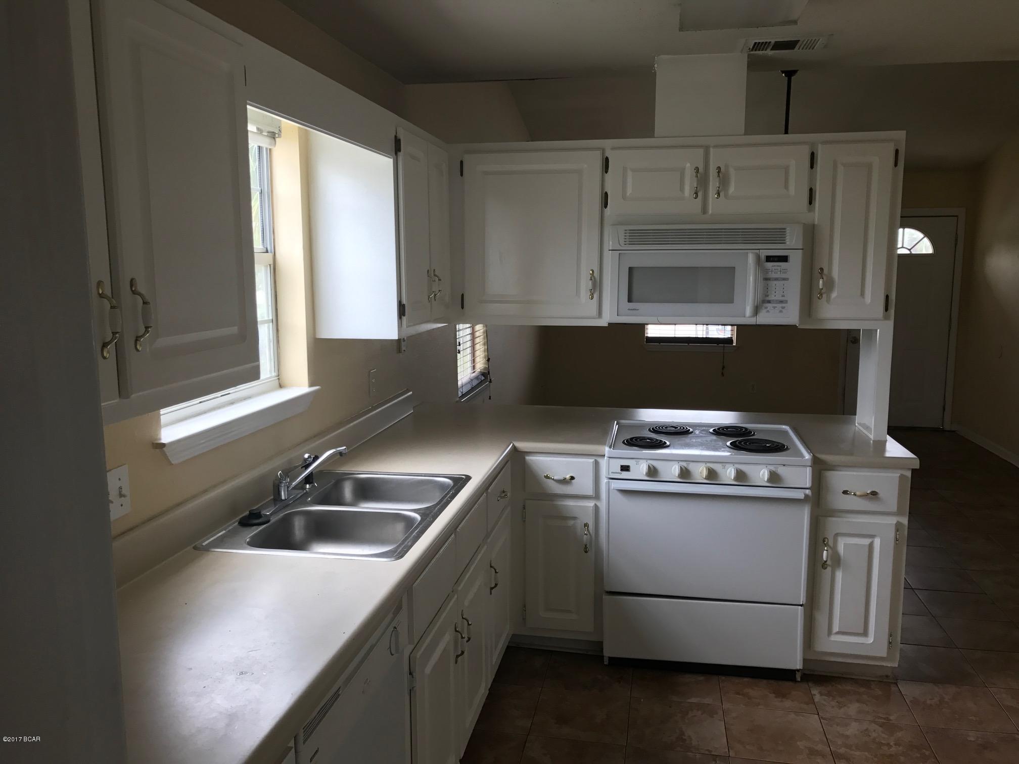 Biltmore Beach - Residential Lease